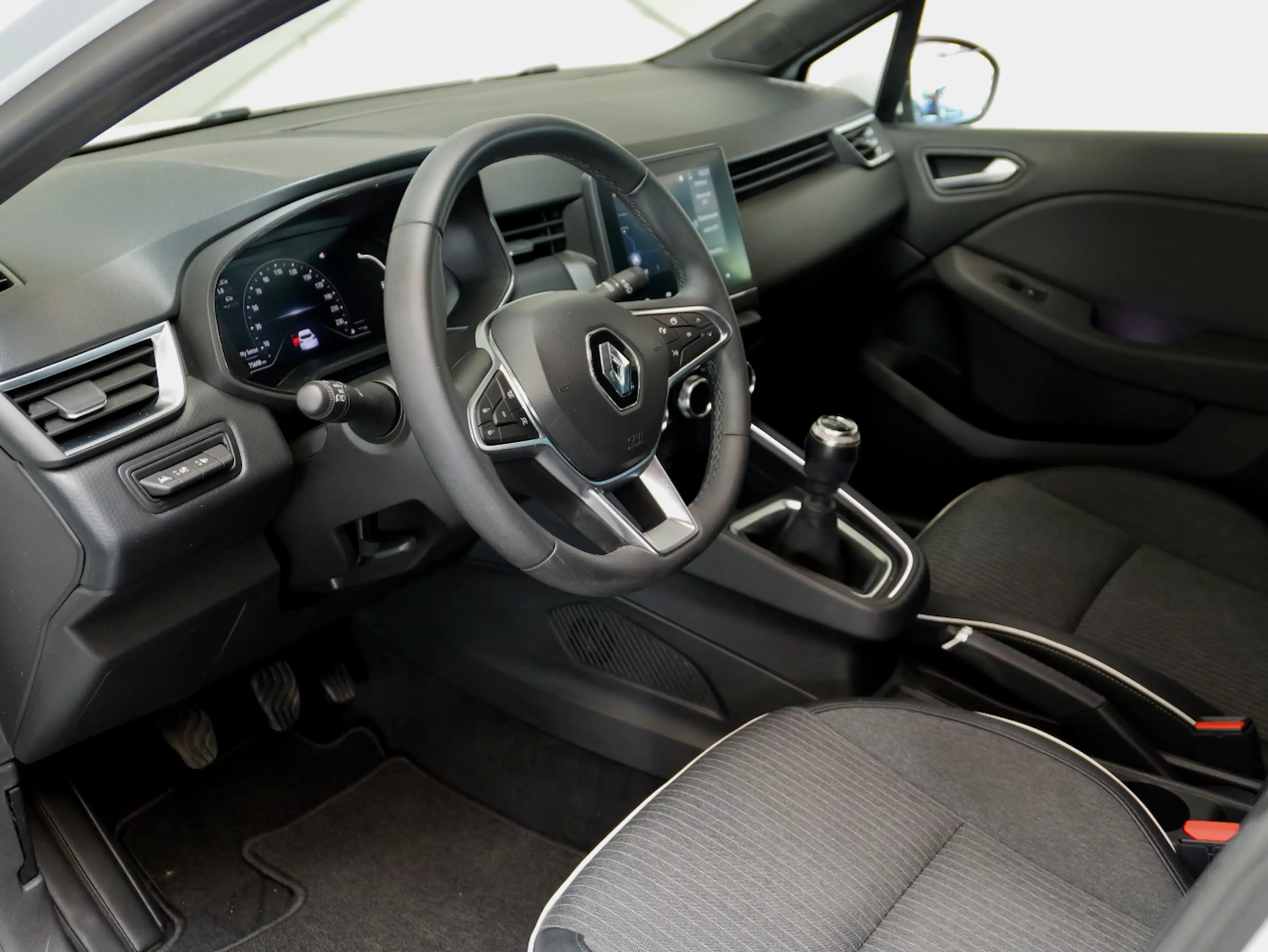Renault Clio 1.0 TCe Intens Navi/ECC/PDC/Carplay (all-incl. pri — photo 17