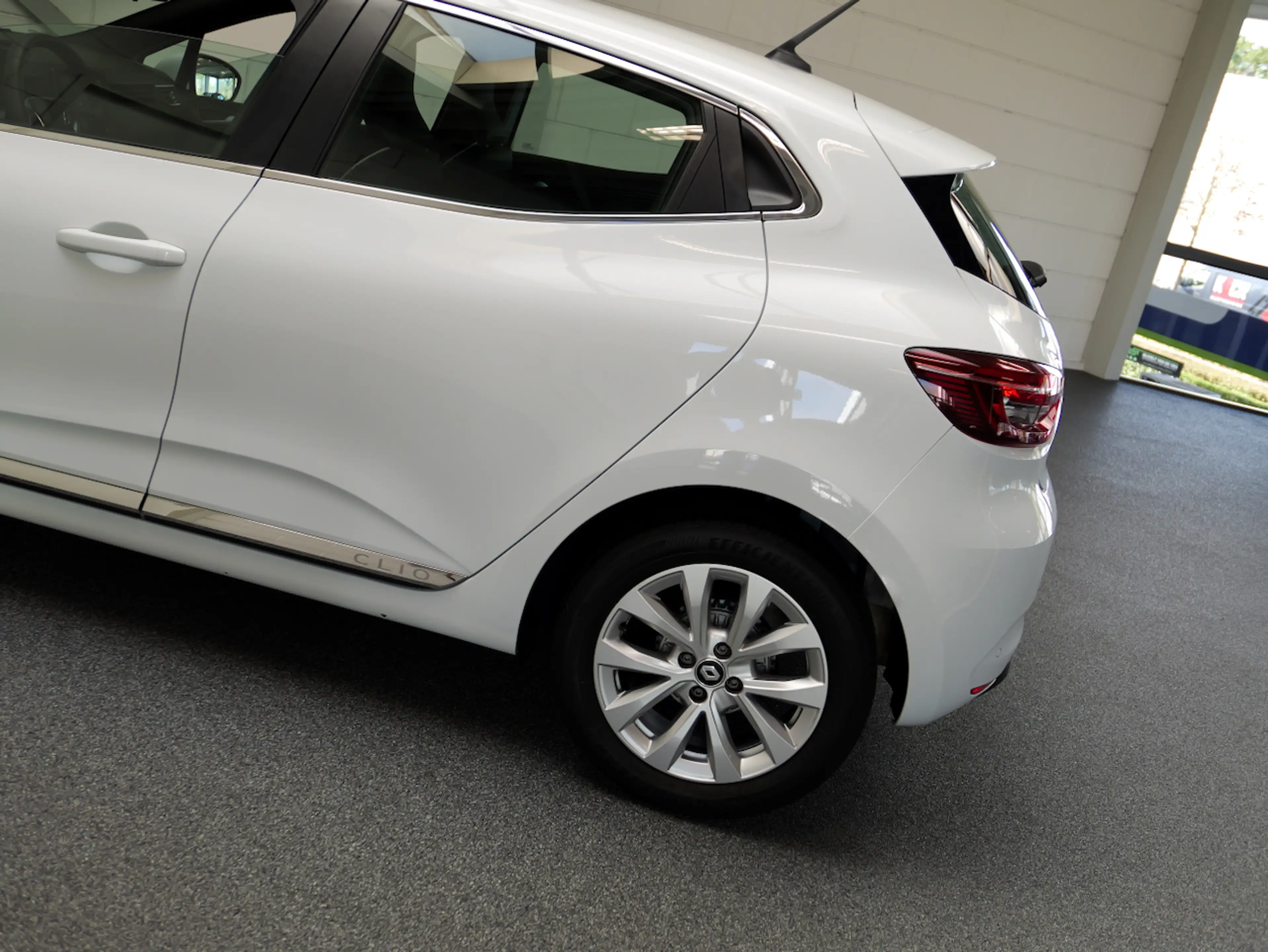 Renault Clio 1.0 TCe Intens Navi/ECC/PDC/Carplay (all-incl. pri — photo 12