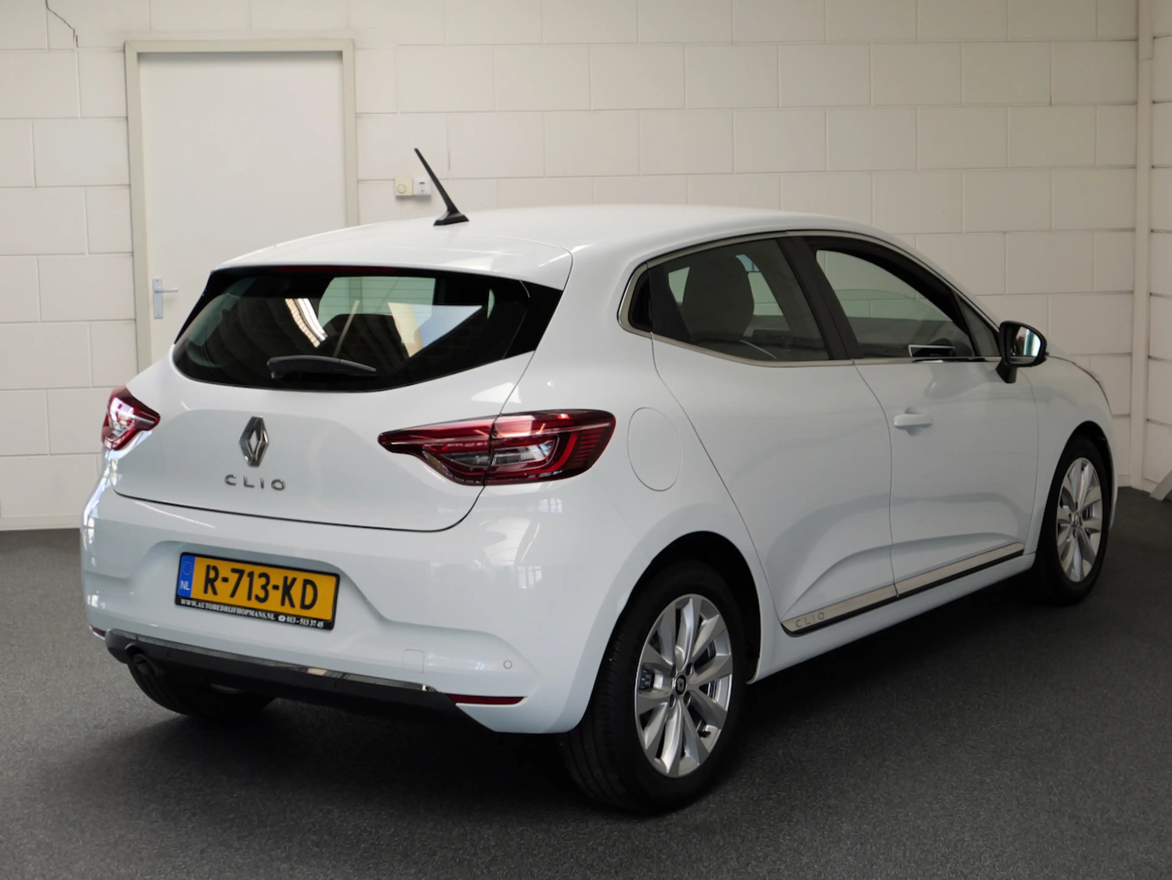 Renault Clio 1.0 TCe Intens Navi/ECC/PDC/Carplay (all-incl. pri — photo 9