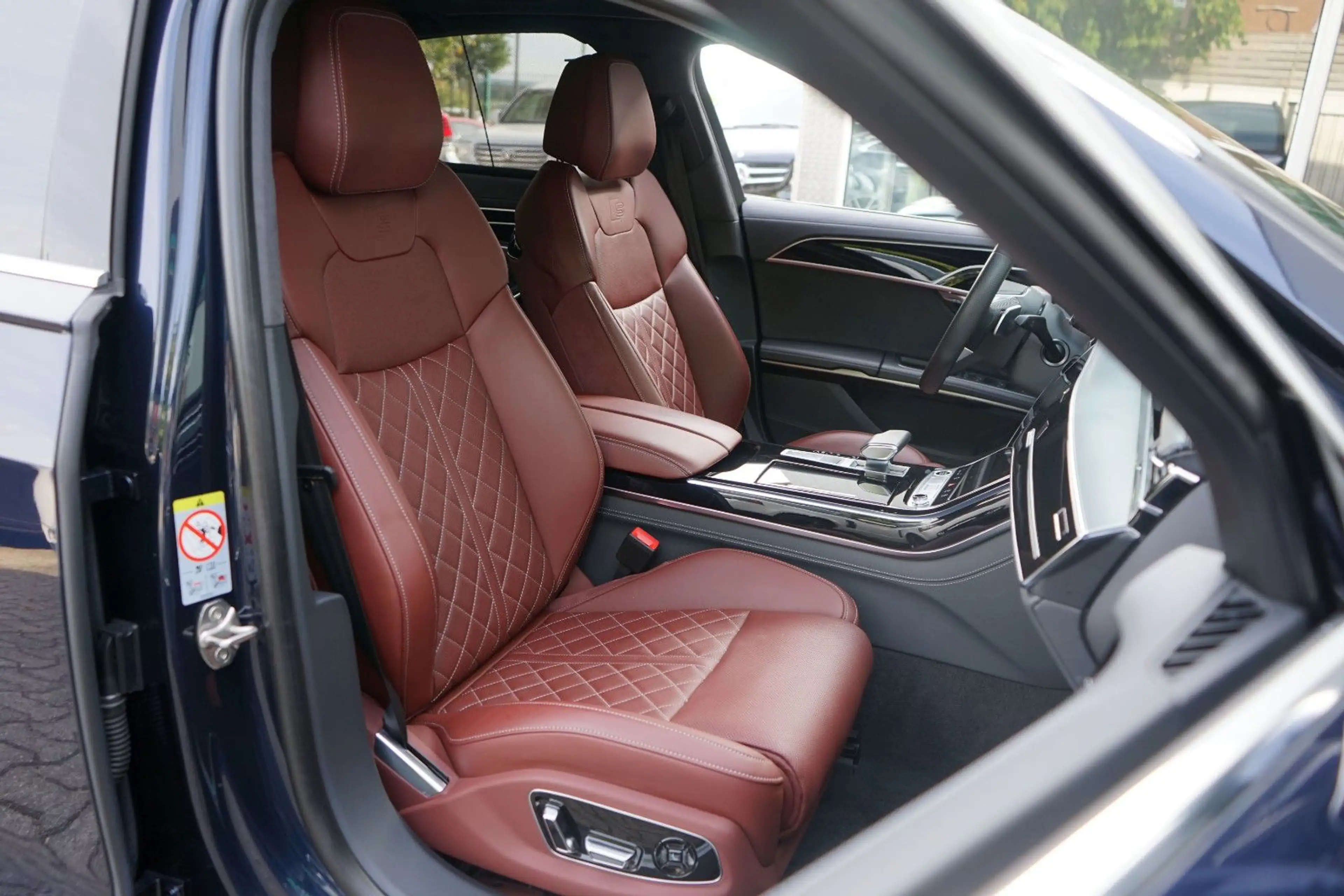 Audi A8 50TDI LANG quattro S-LINE*S-SITZE*LEDER-PAKET — photo 11
