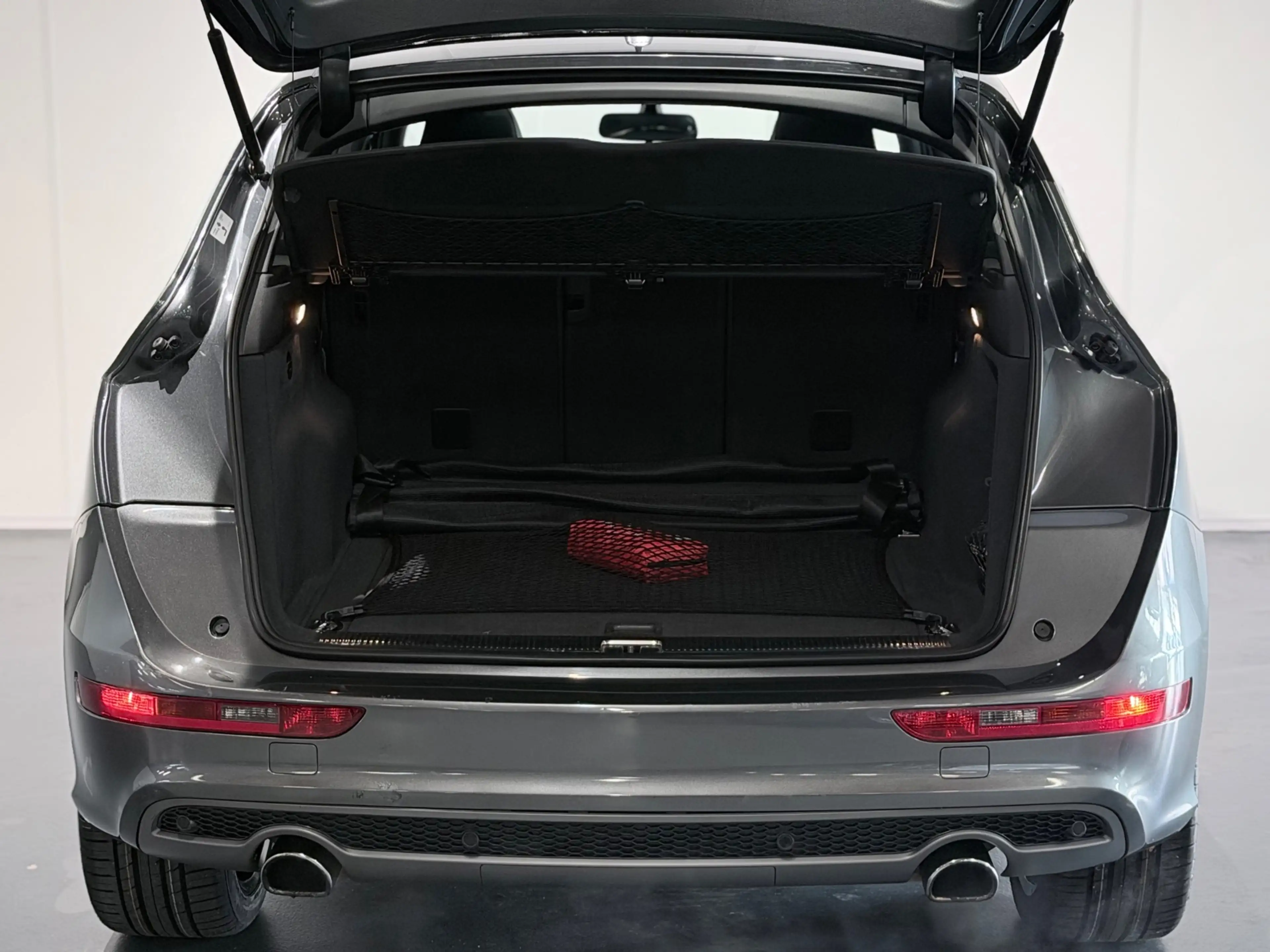 Audi Q5 2.0 TFSI Quattro S-Line Black Edition /Clima/PANO/ — photo 11