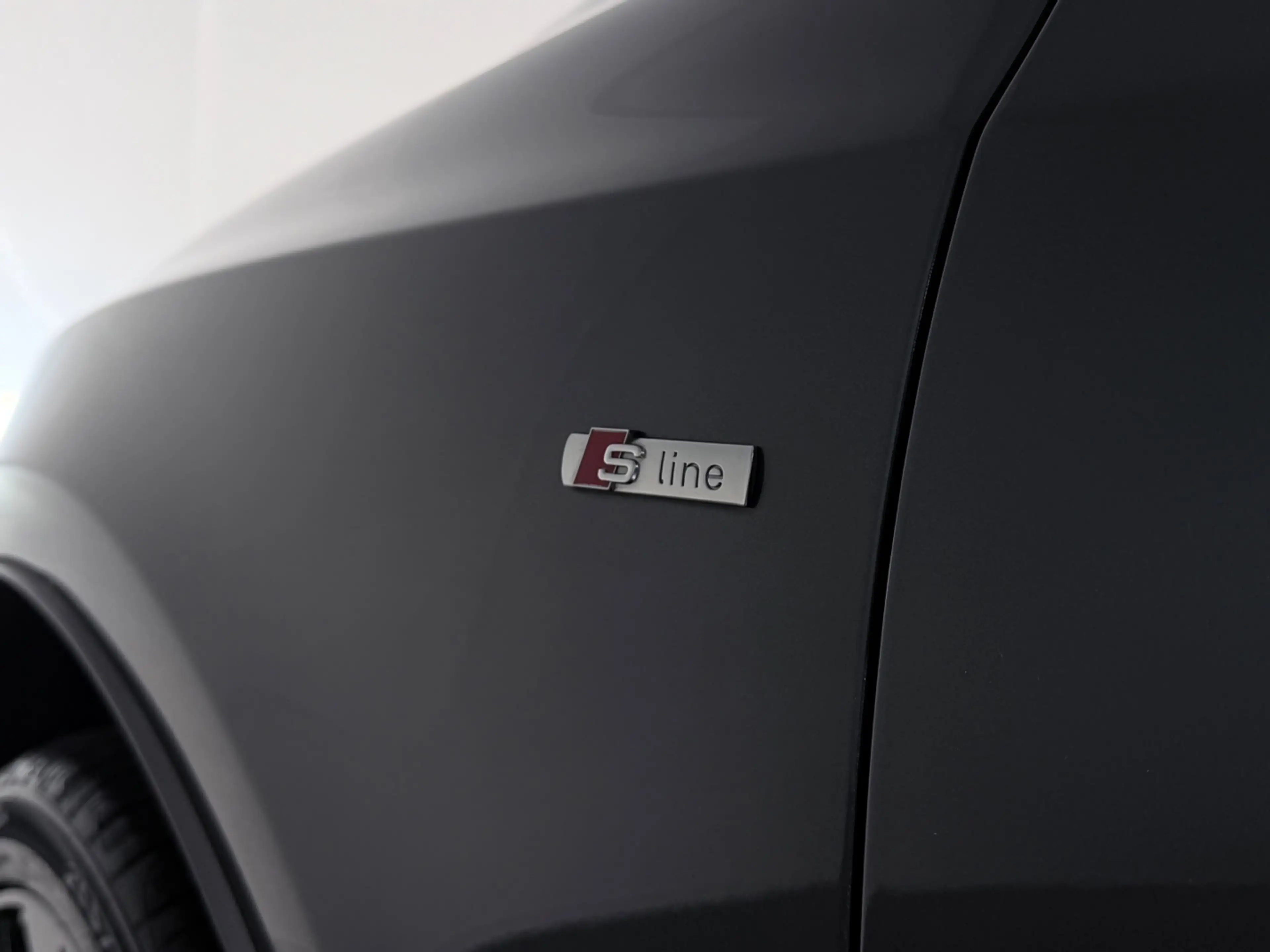 Audi Q5 2.0 TFSI Quattro S-Line Black Edition /Clima/PANO/ — photo 33
