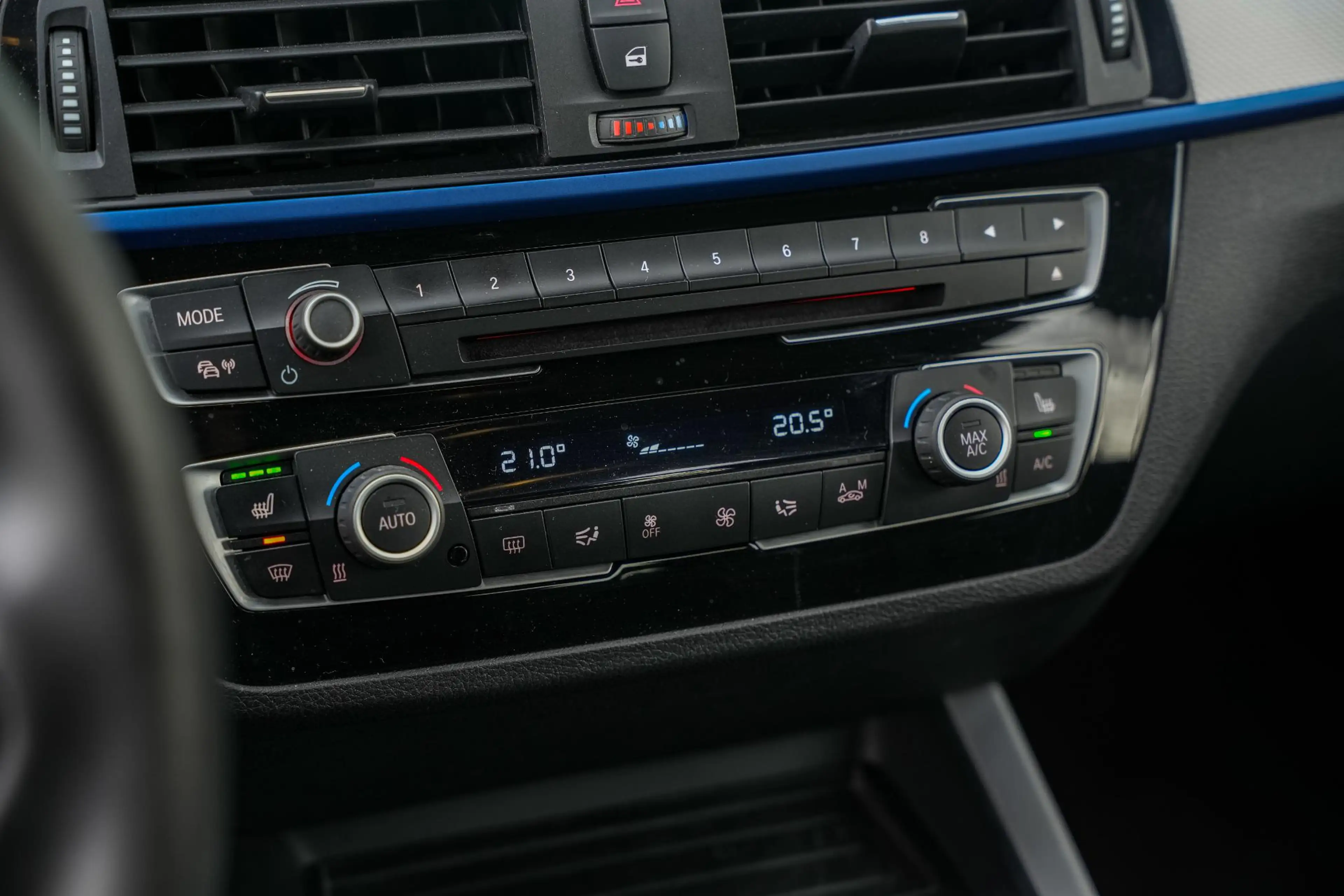 BMW 125 1-serie 125i Edition M Sport Shadow High Executive — photo 16