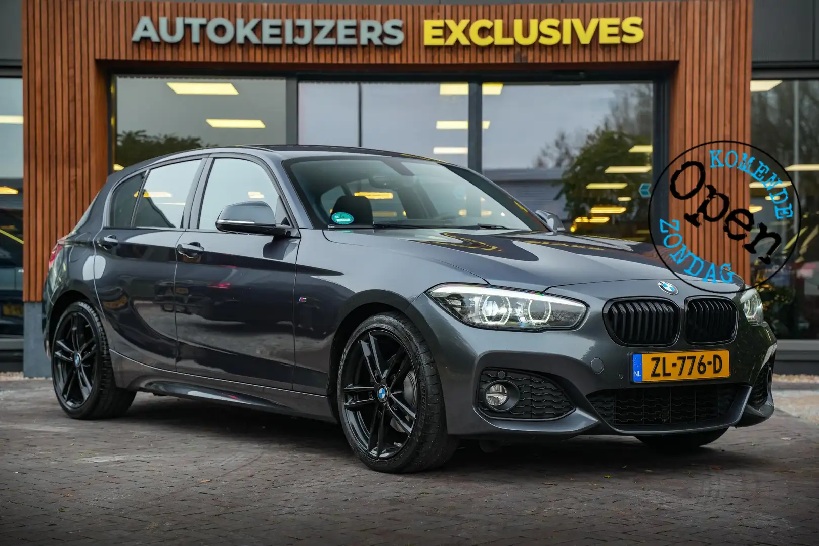 BMW 125 1-serie 125i Edition M Sport Shadow High Executive Grau - 1