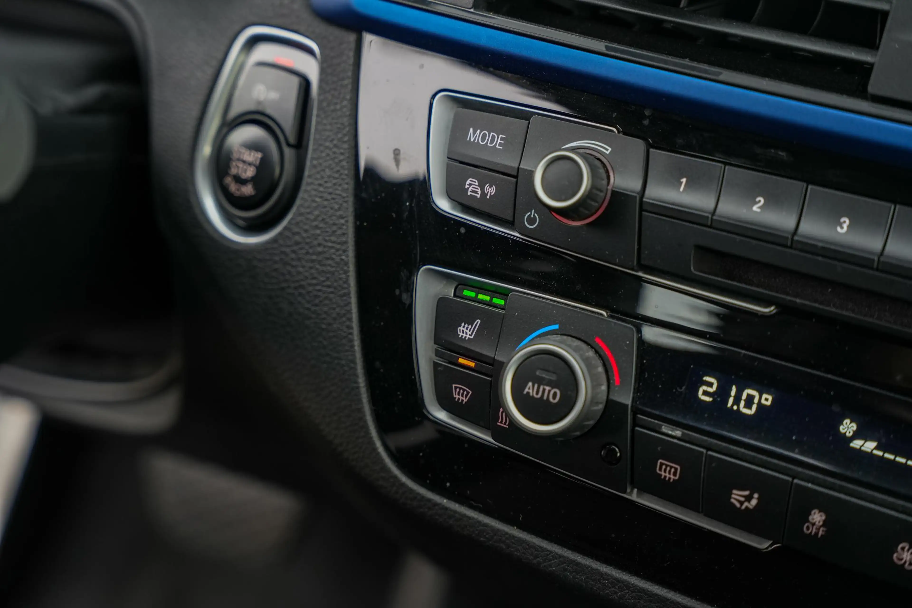BMW 125 1-serie 125i Edition M Sport Shadow High Executive — photo 17