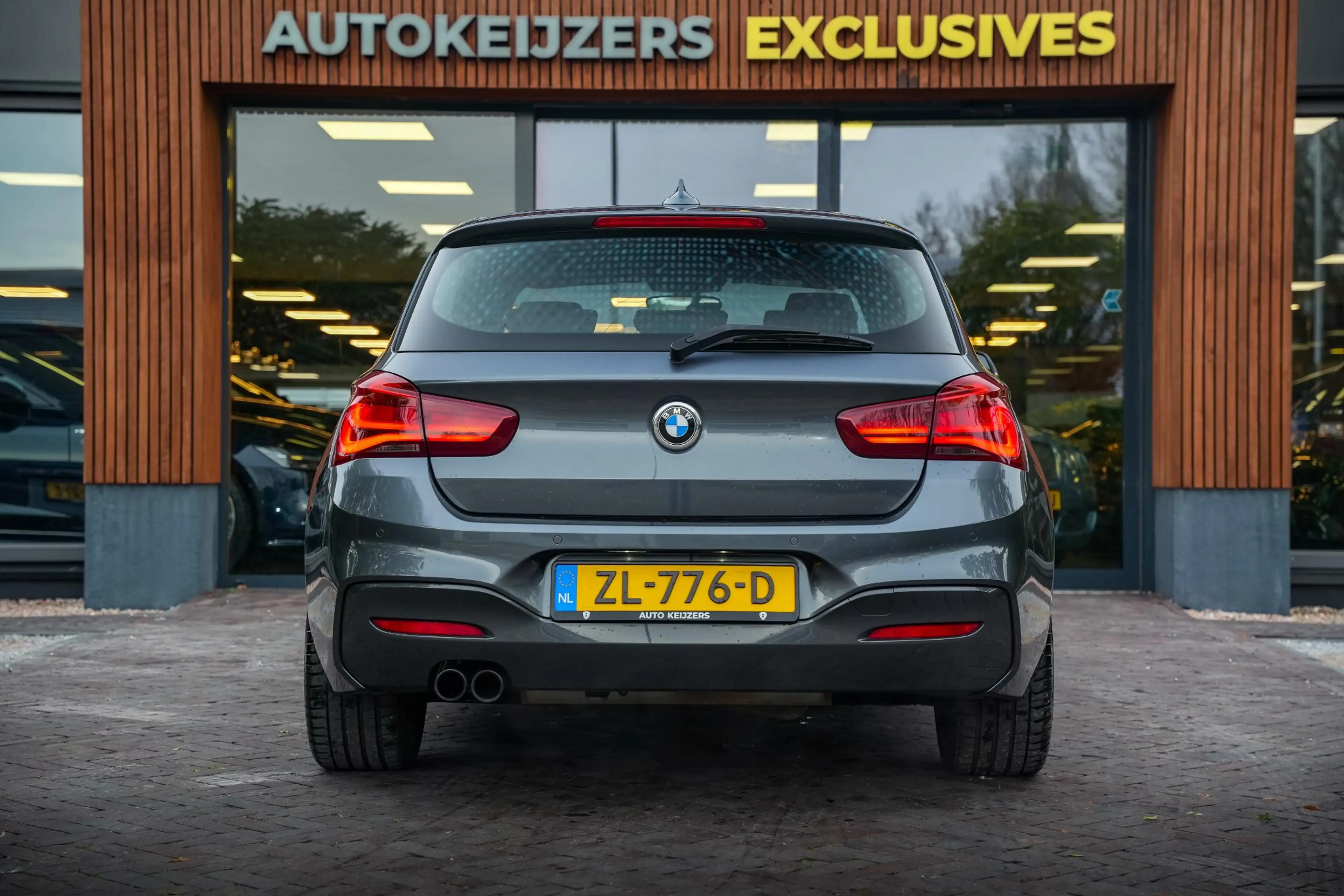 BMW 125 1-serie 125i Edition M Sport Shadow High Executive — photo 9