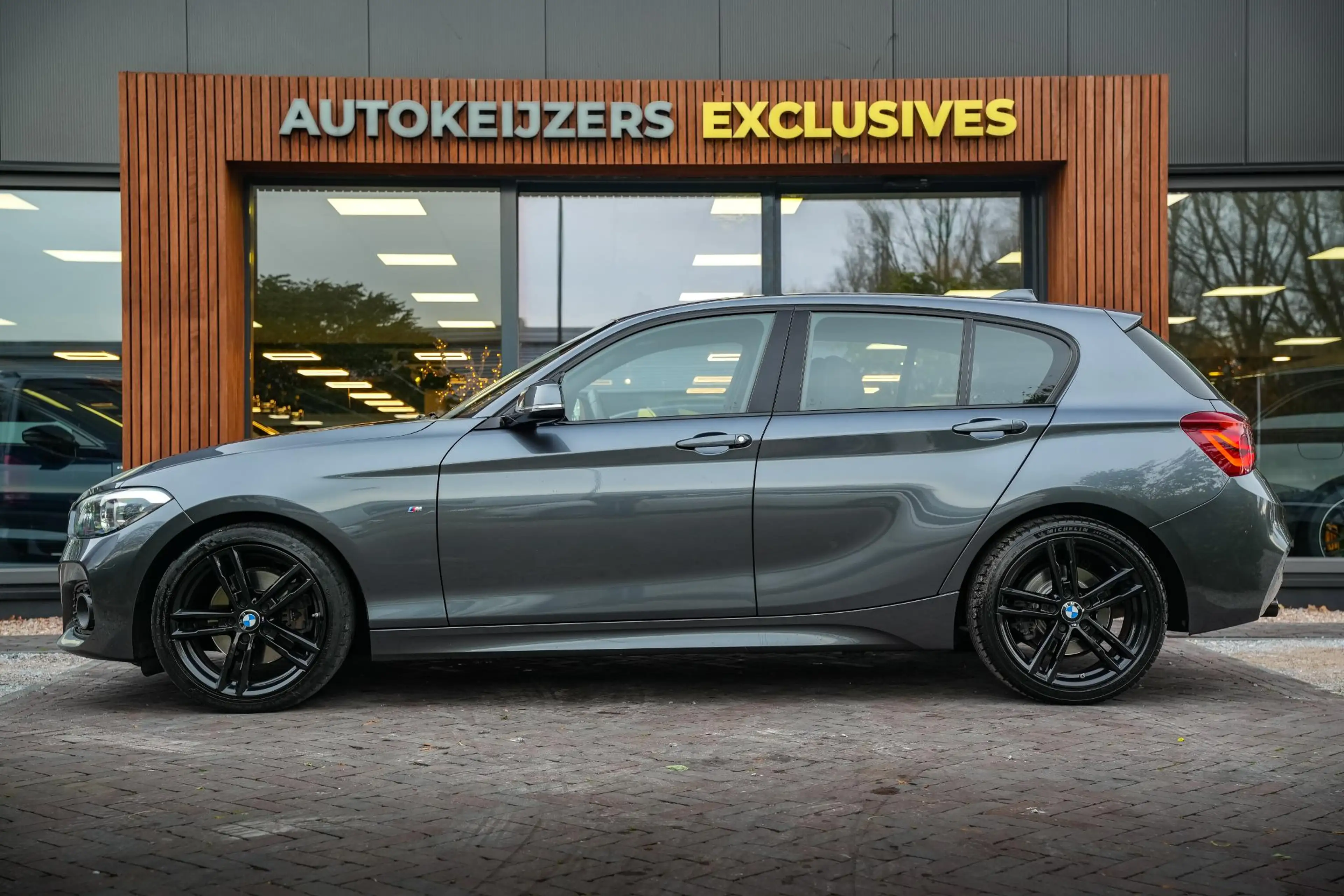 BMW 125 1-serie 125i Edition M Sport Shadow High Executive — photo 5