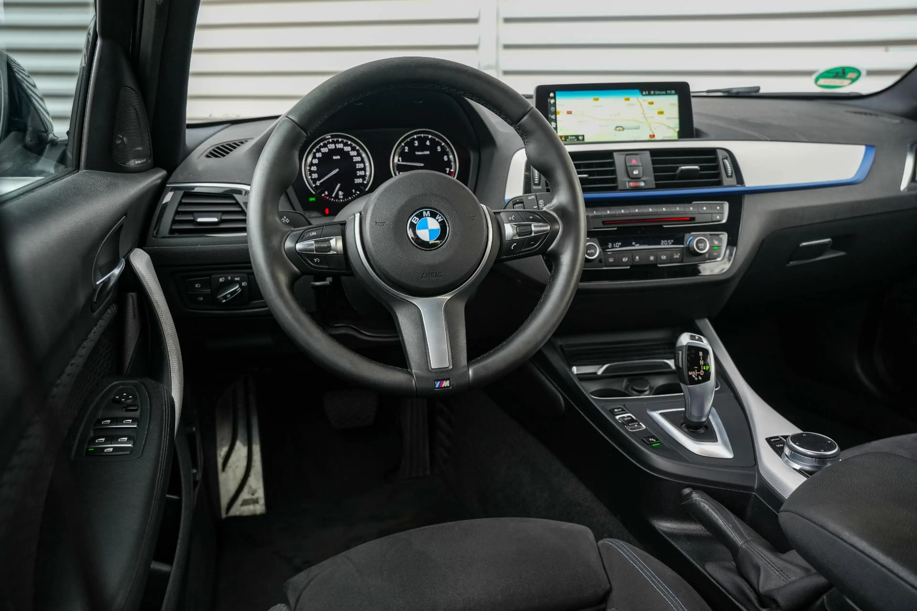 BMW 125 1-serie 125i Edition M Sport Shadow High Executive — photo 4