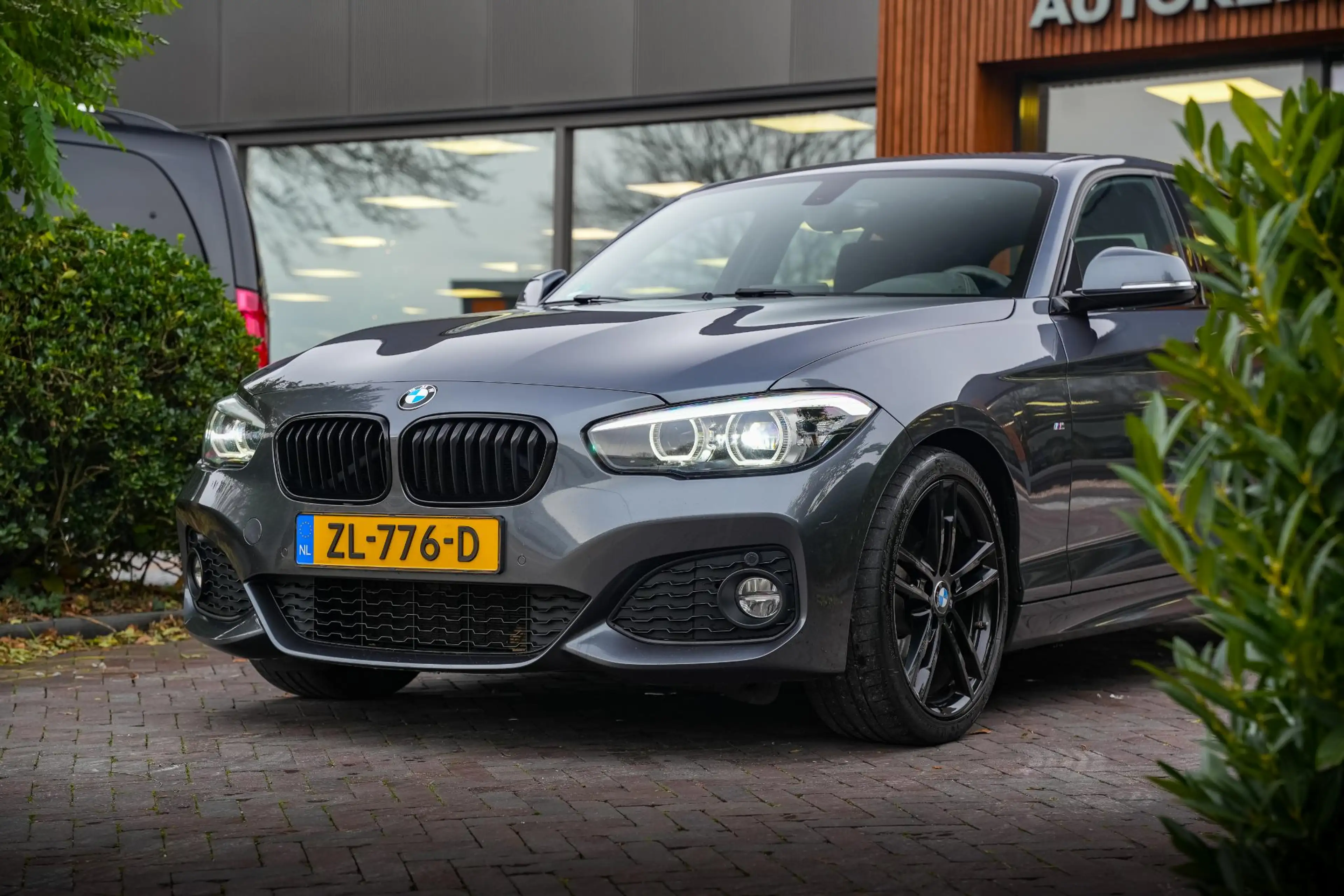 BMW 125 1-serie 125i Edition M Sport Shadow High Executive — photo 13