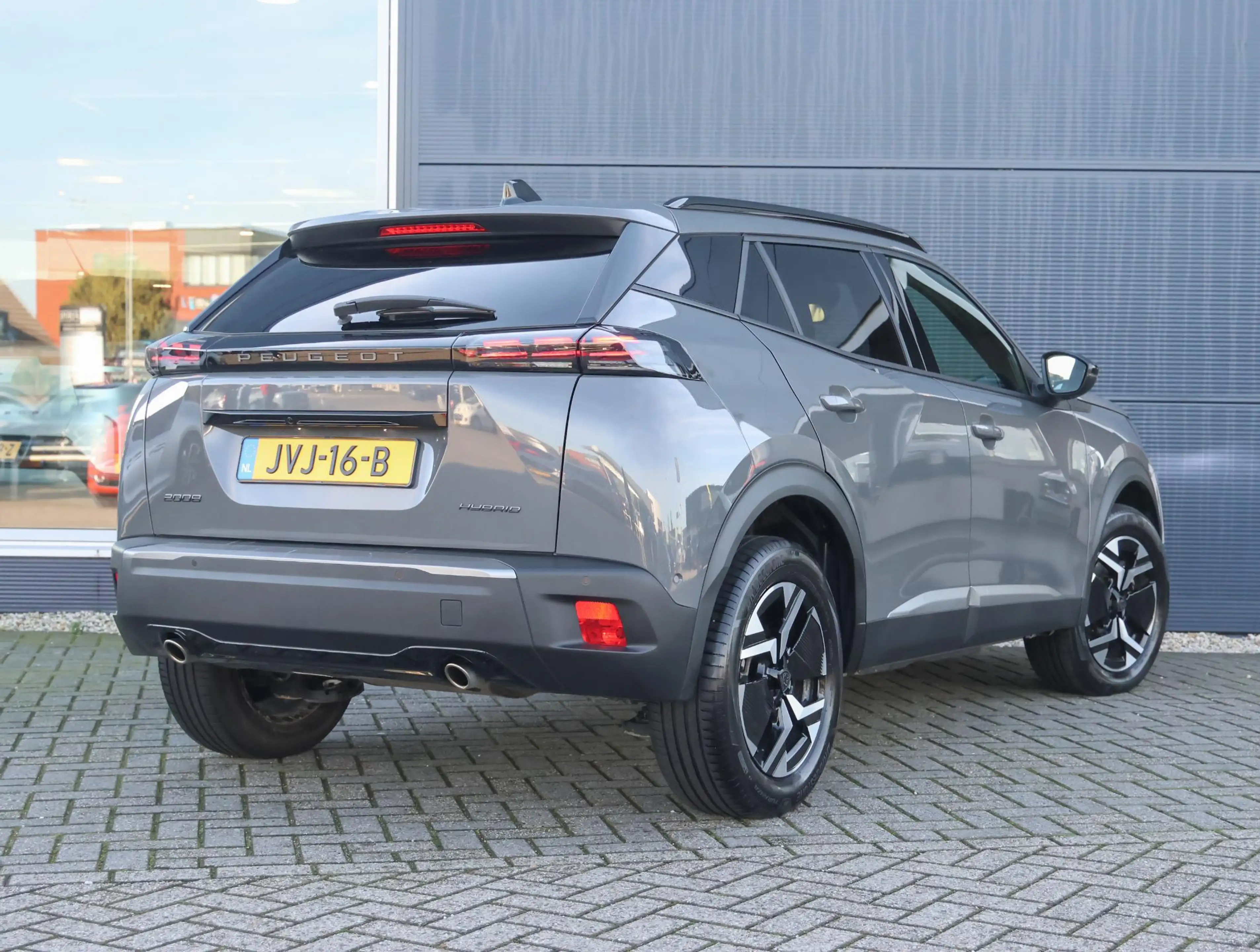 Peugeot 2008 1.2 Hybrid 145 Allure Camera | 8 jaar garantie! | — photo 3