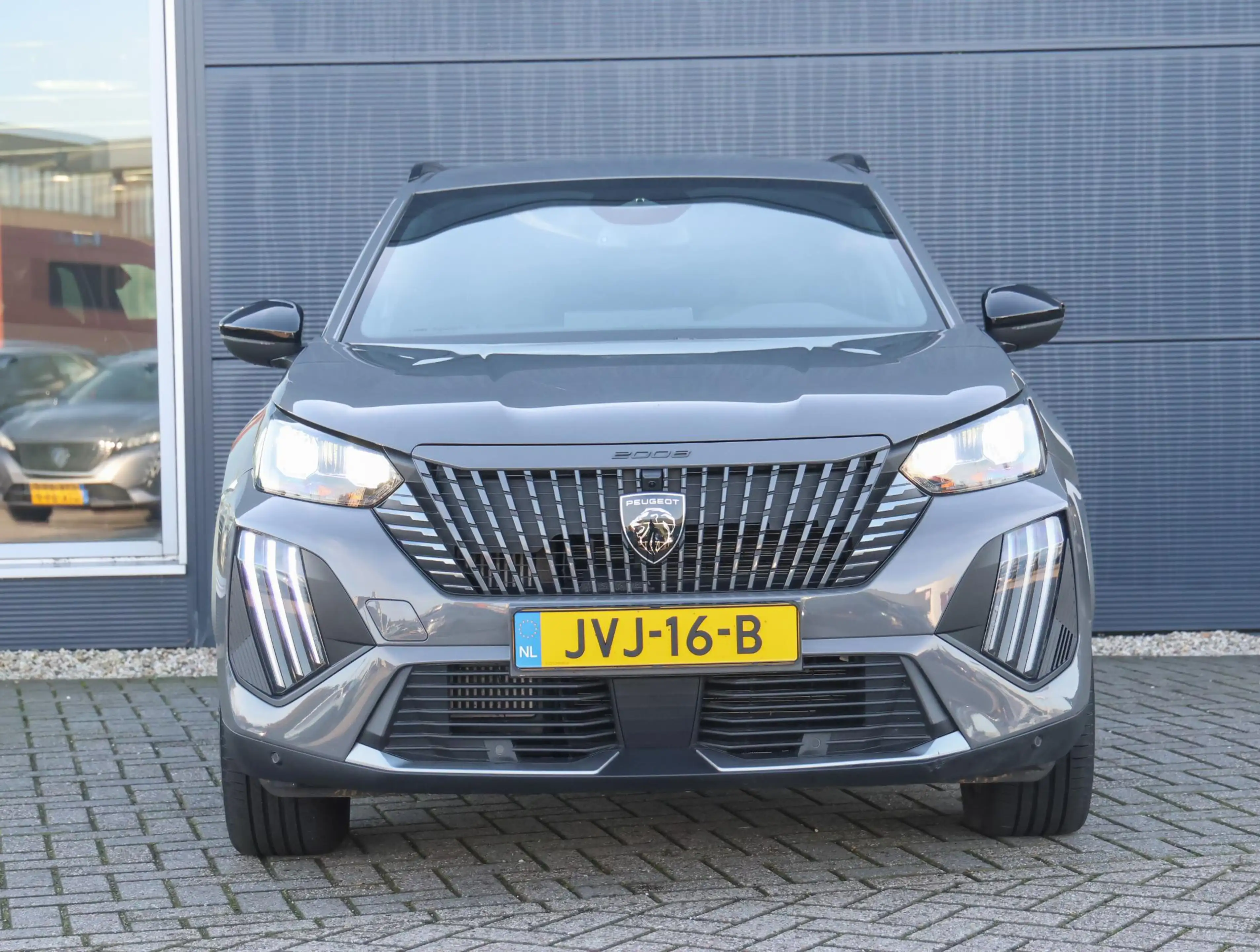 Peugeot 2008 1.2 Hybrid 145 Allure Camera | 8 jaar garantie! | — photo 4