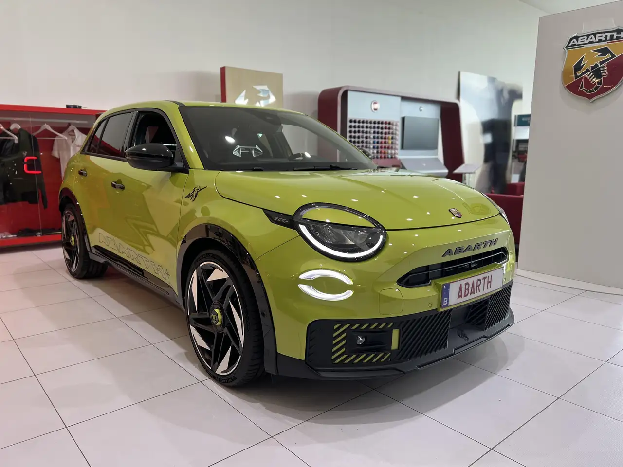 Abarth 500e 2025