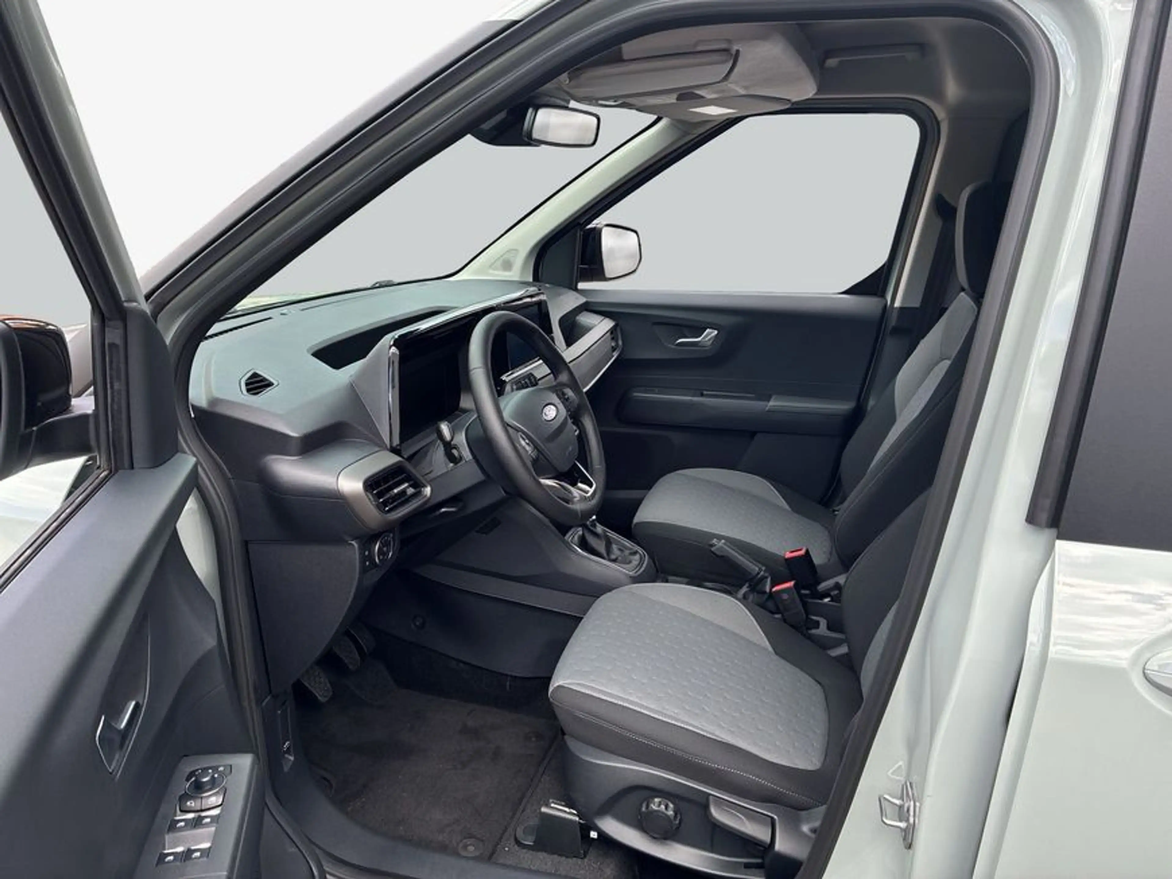 Ford Tourneo Courier 1.0 EcoBoost TITANIUM 92 kW, 5-tür — photo 9
