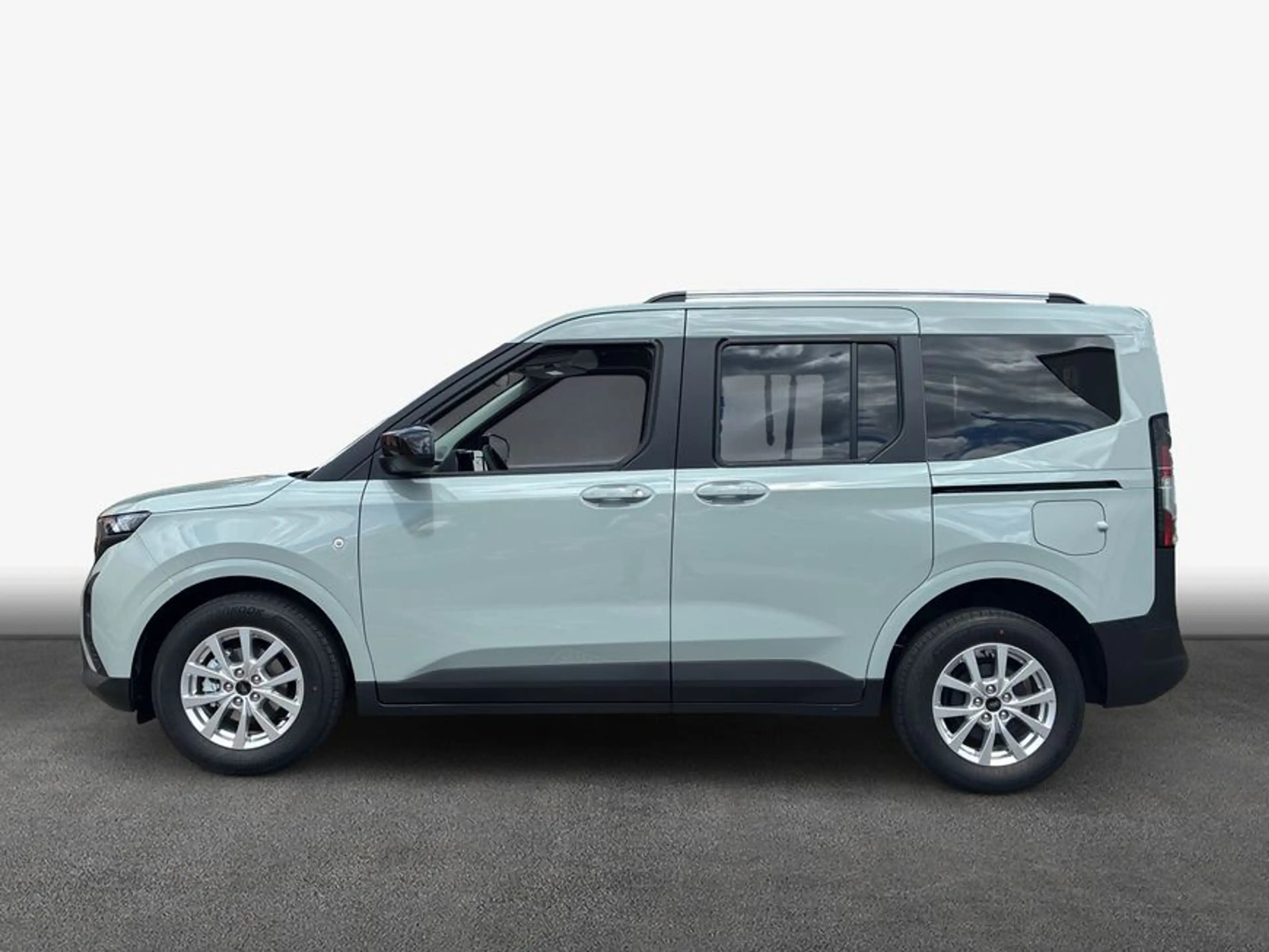 Ford Tourneo Courier 1.0 EcoBoost TITANIUM 92 kW, 5-tür — photo 4