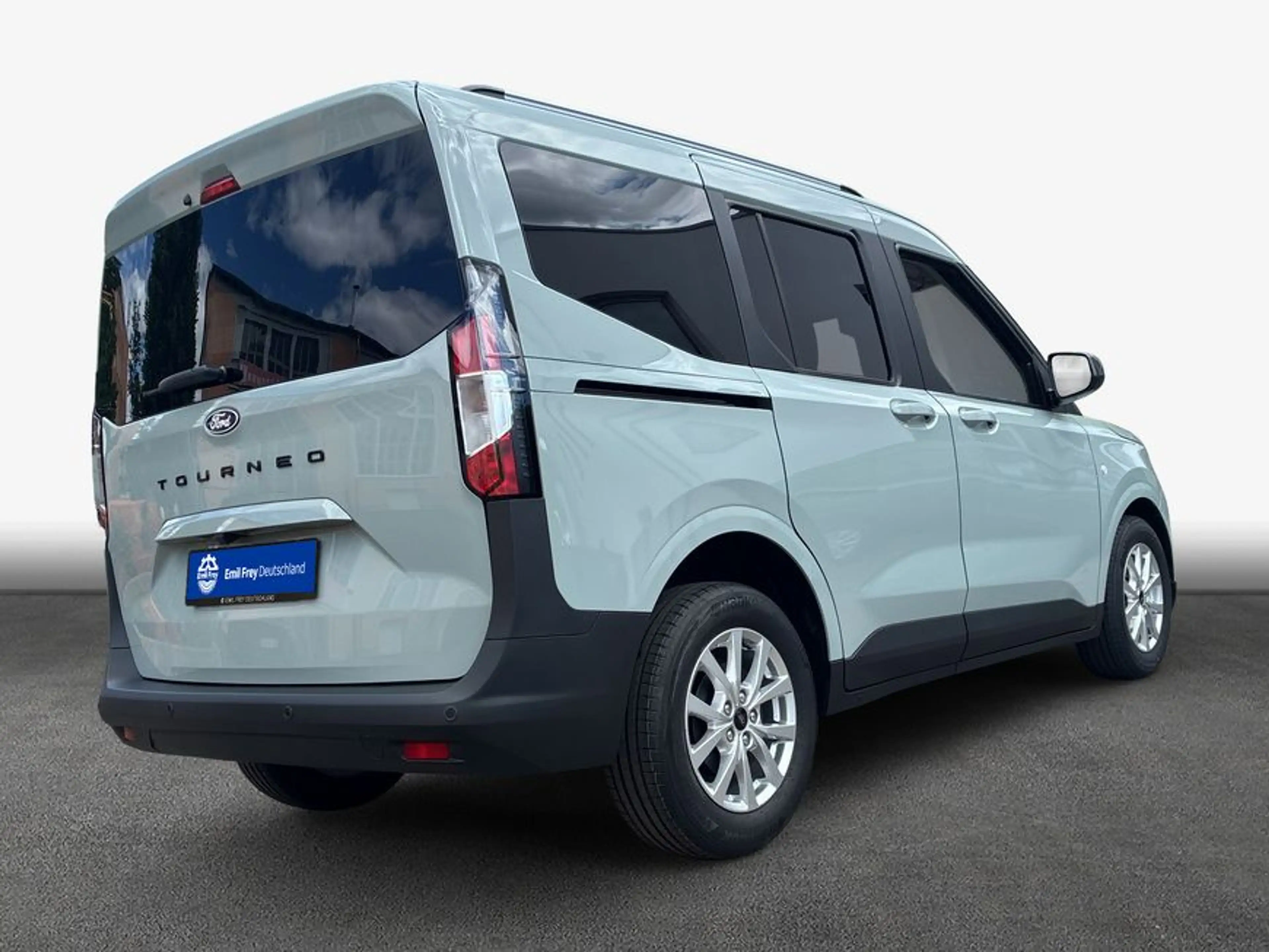 Ford Tourneo Courier 1.0 EcoBoost TITANIUM 92 kW, 5-tür — photo 2