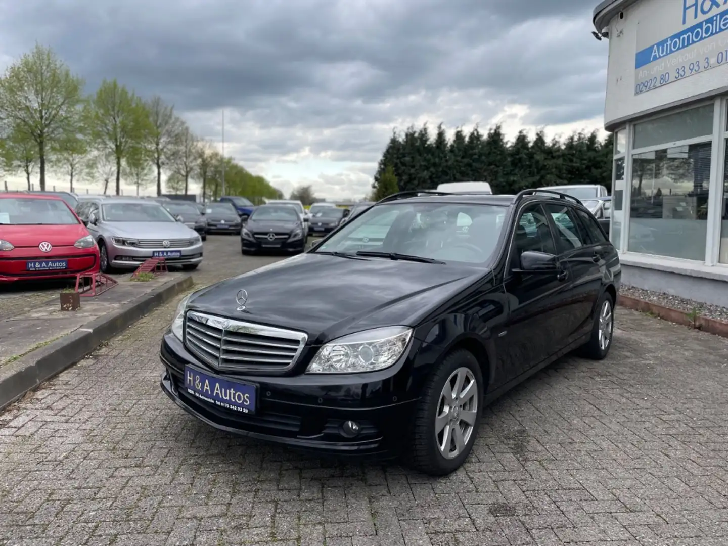Mercedes-Benz C 200 C -Klasse T-Modell CDI  BlueEfficiency Schwarz - 2
