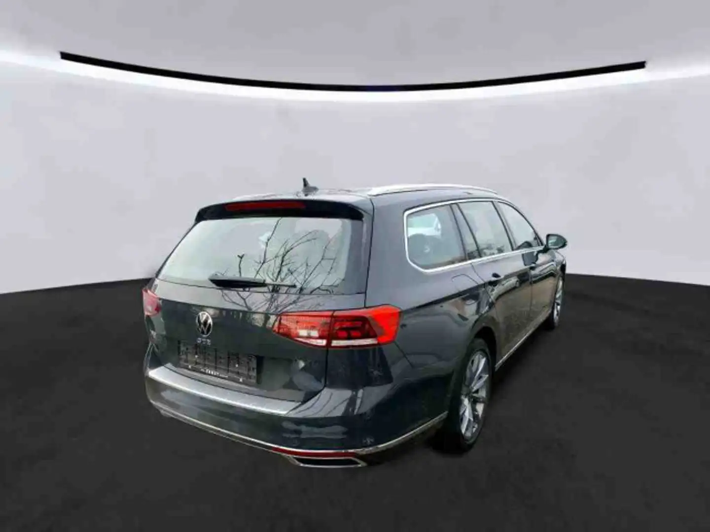 Volkswagen Passat Variant 1.4 TSI DSG GTE AHK+Pano+ACC+Navi Grau - 2