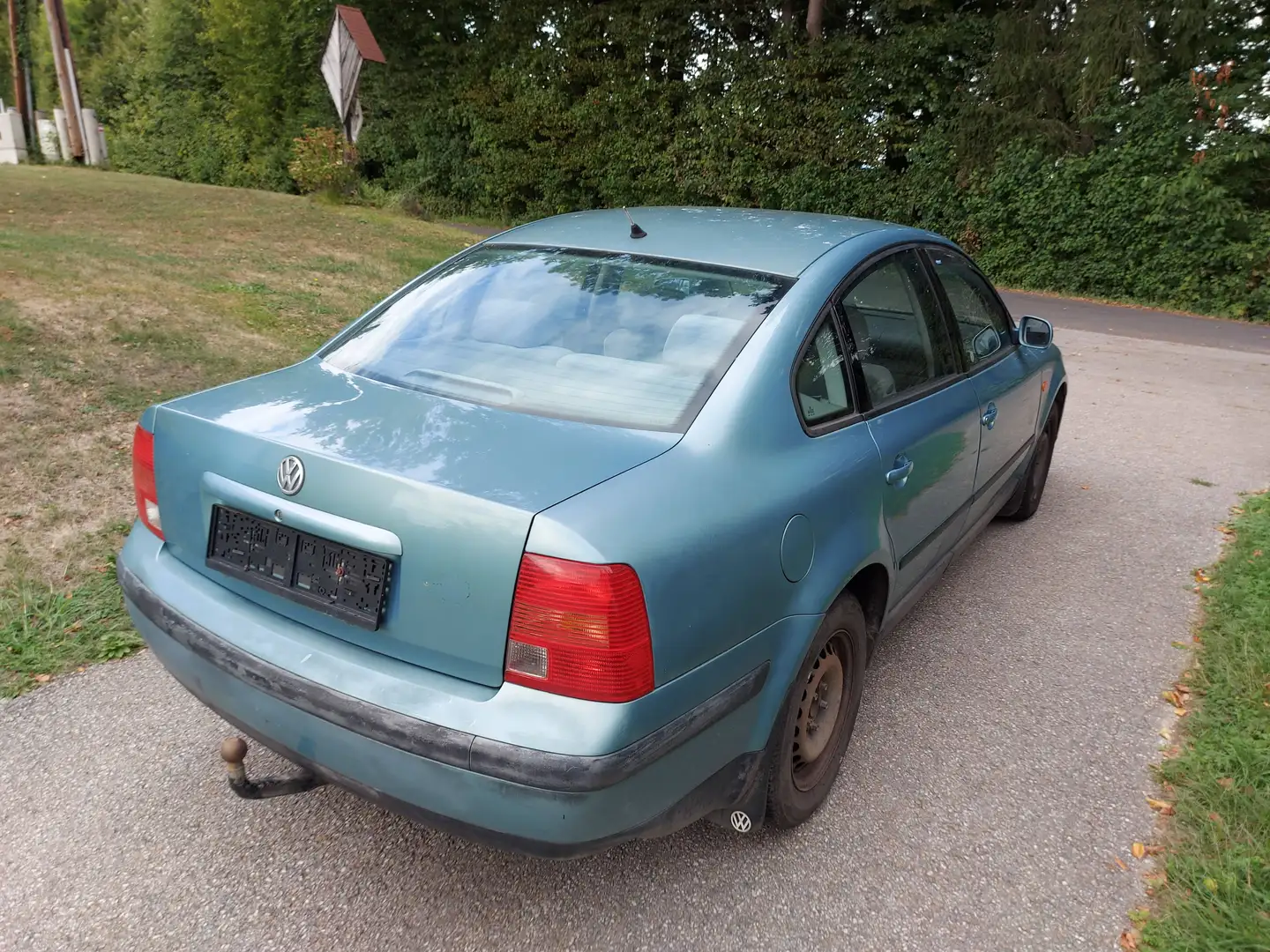 Volkswagen Passat 1,9 TDI Grün - 2