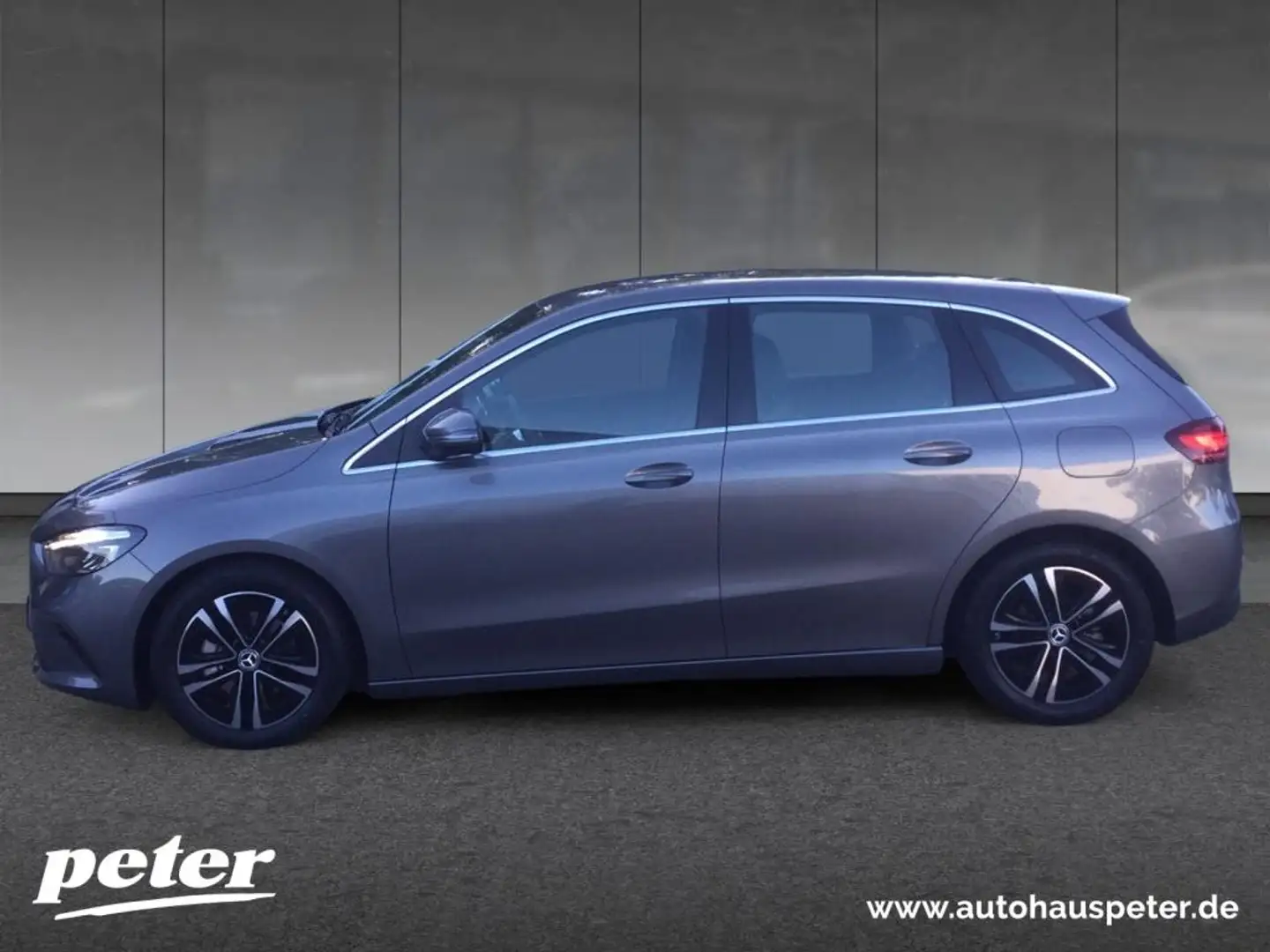Mercedes-Benz B 180 Progressive, Winter Paket Grijs - 2