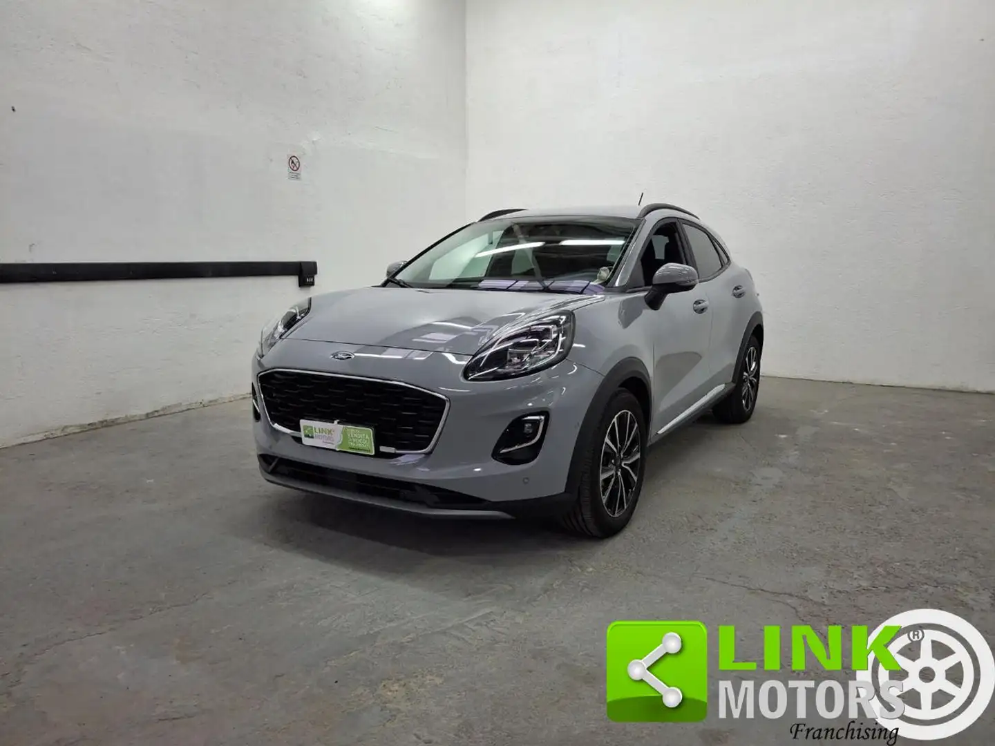 Ford Puma 1.0 EcoBoost Hybrid 125 CV S&S Titanium GARANZIA Gris - 1
