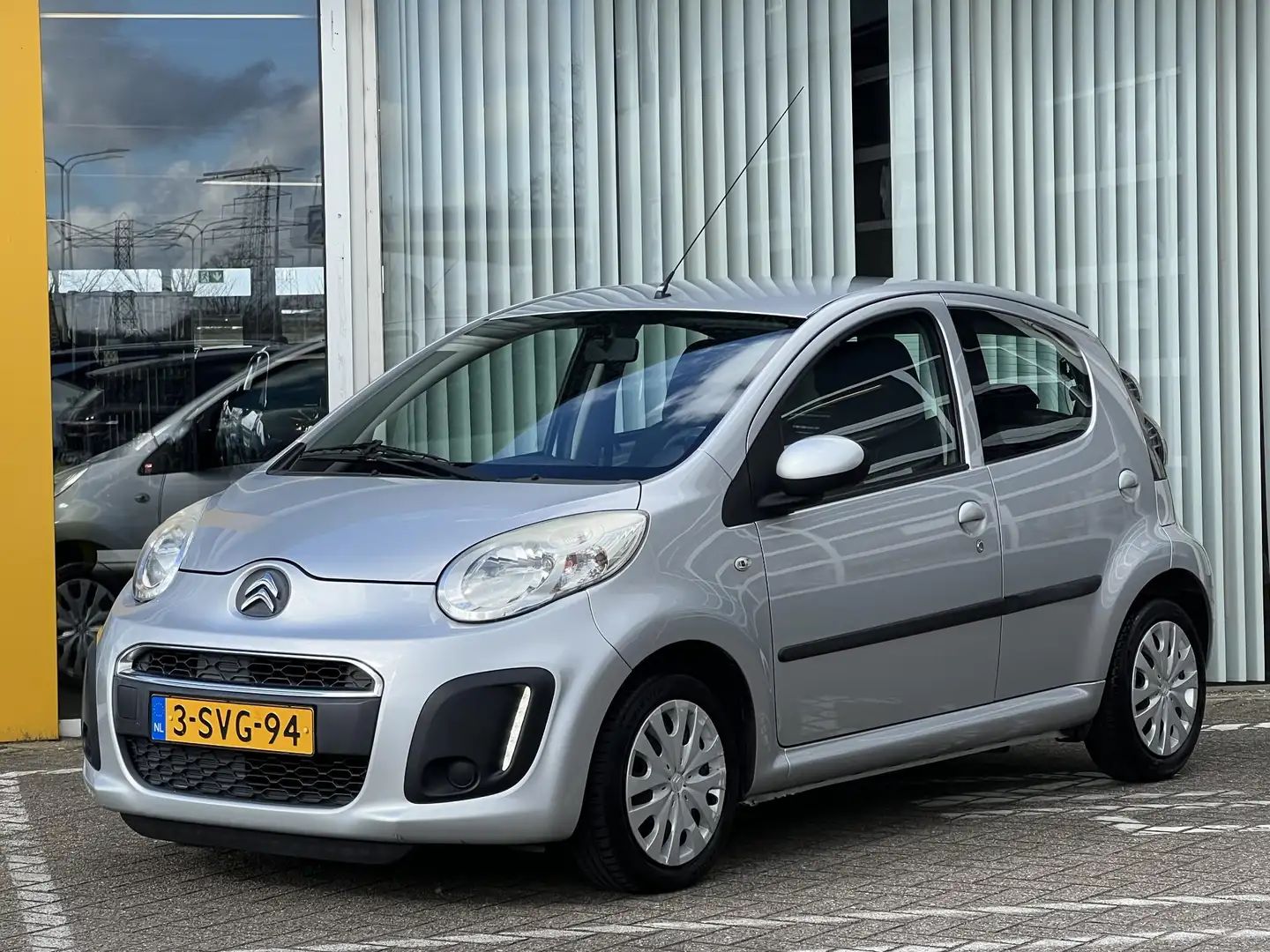 Citroen C1 1.0 Collection | NAP | Airco | Bluetooth telefoonf Grijs - 2