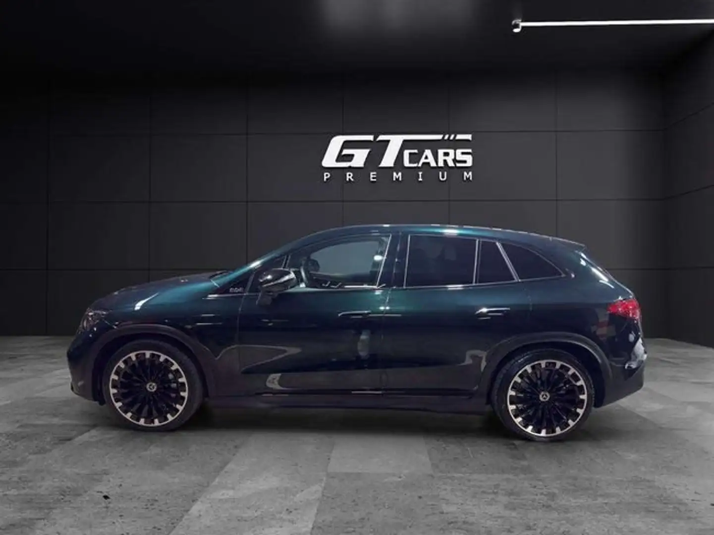 Mercedes-Benz EQE 500 4MATIC AMG Verde - 2
