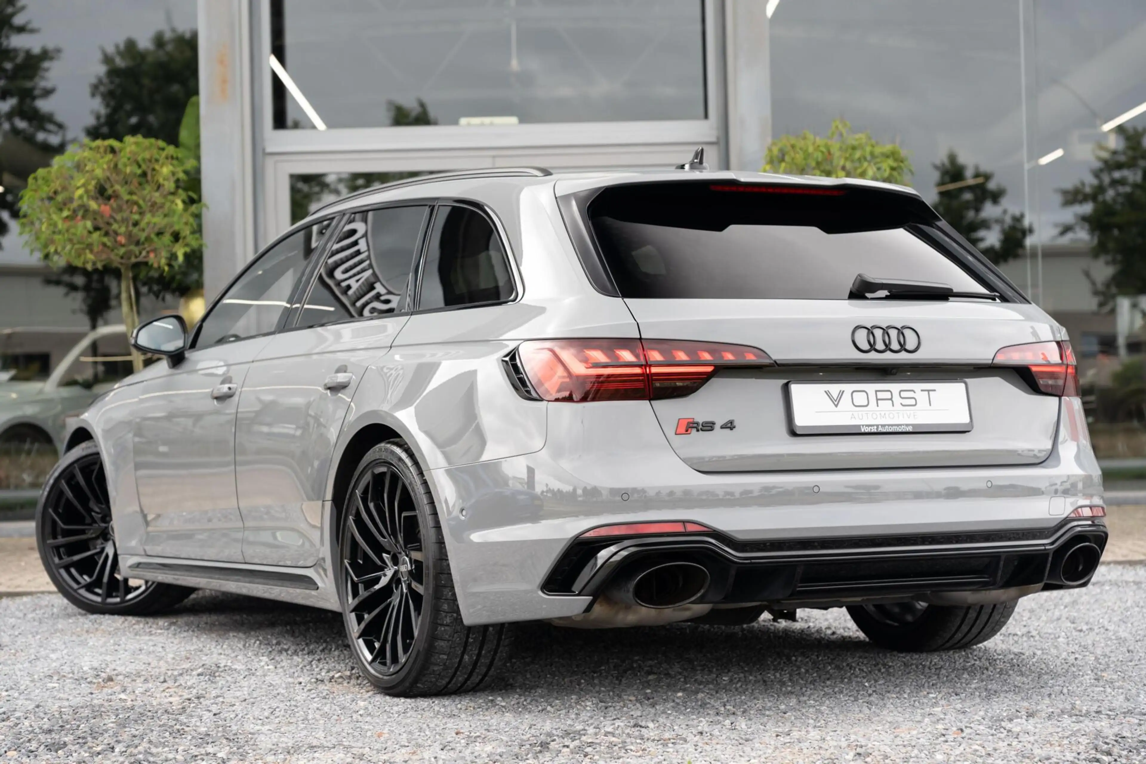 Audi RS4 Avant 2.9 TFSI RS 4 quattro competition plus — photo 4