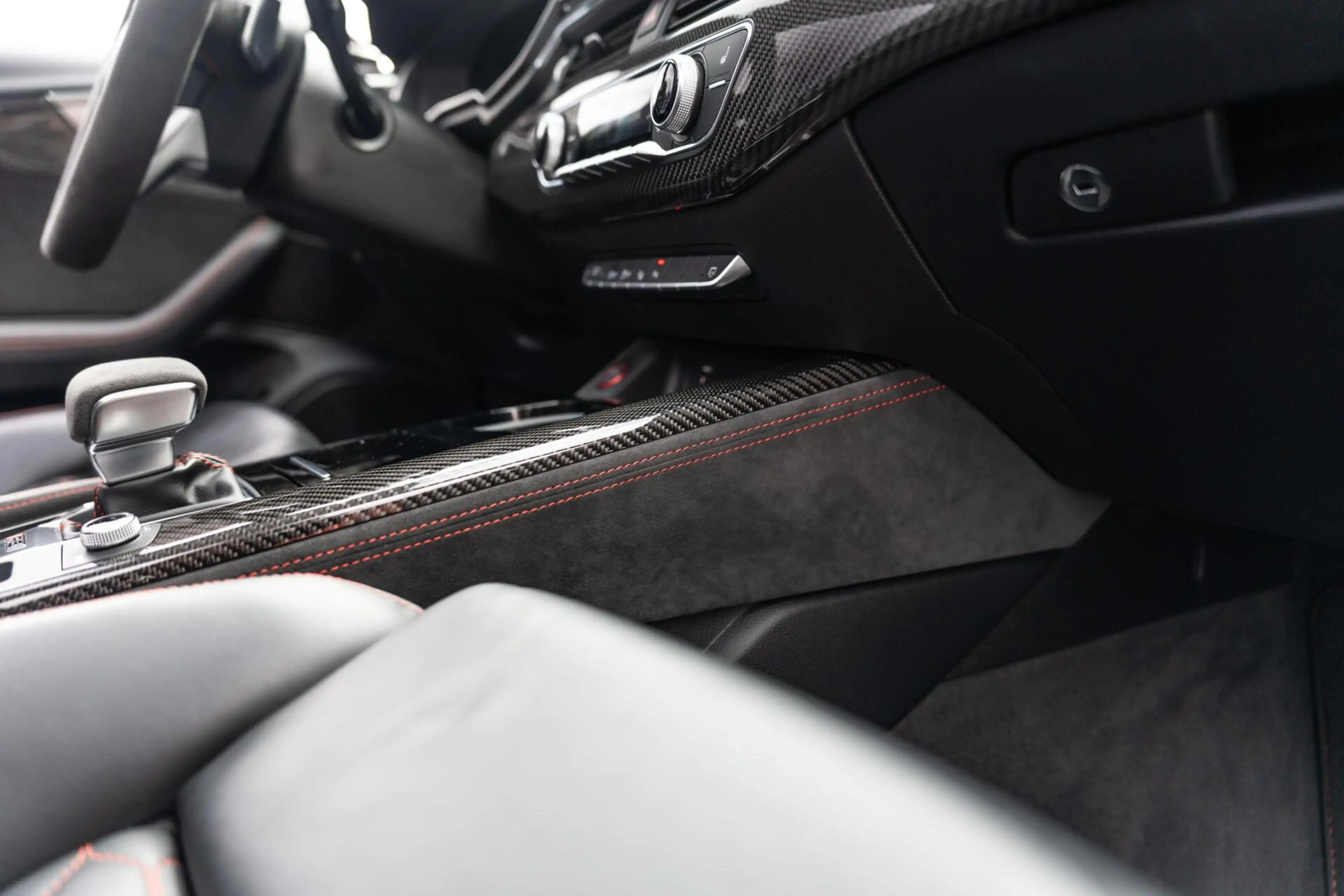 Audi RS4 Avant 2.9 TFSI RS 4 quattro competition plus — photo 39