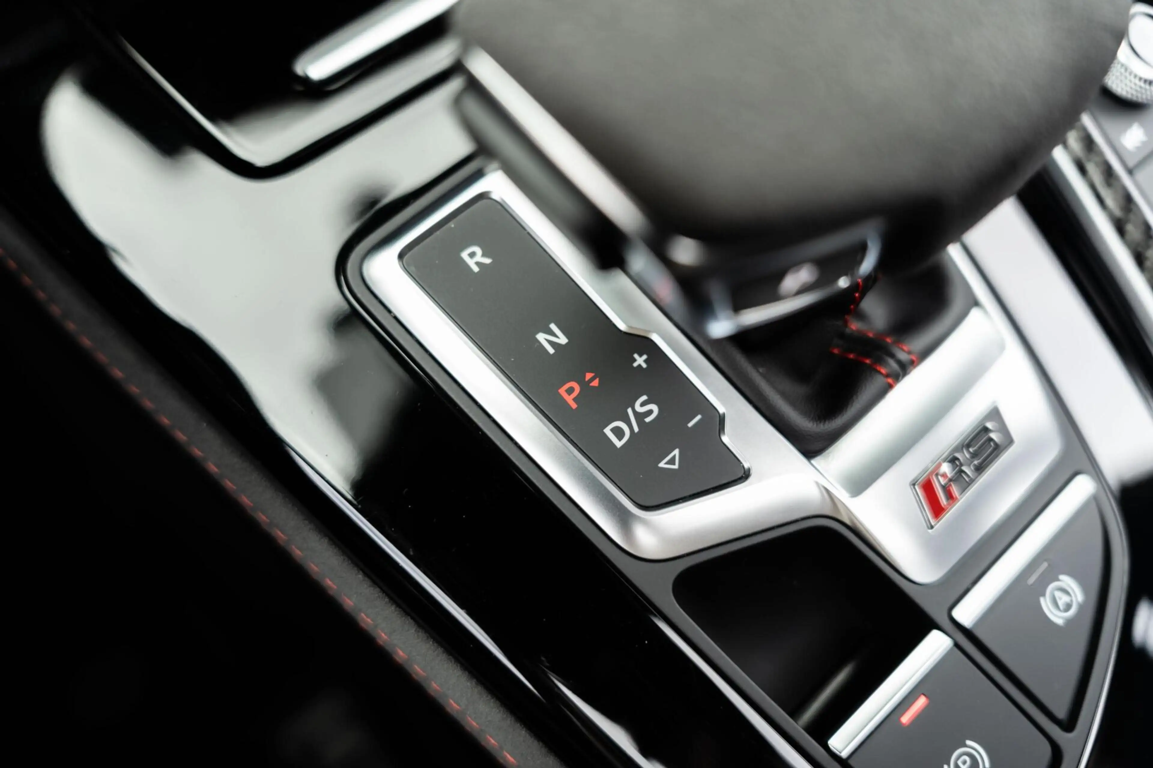 Audi RS4 Avant 2.9 TFSI RS 4 quattro competition plus — photo 49