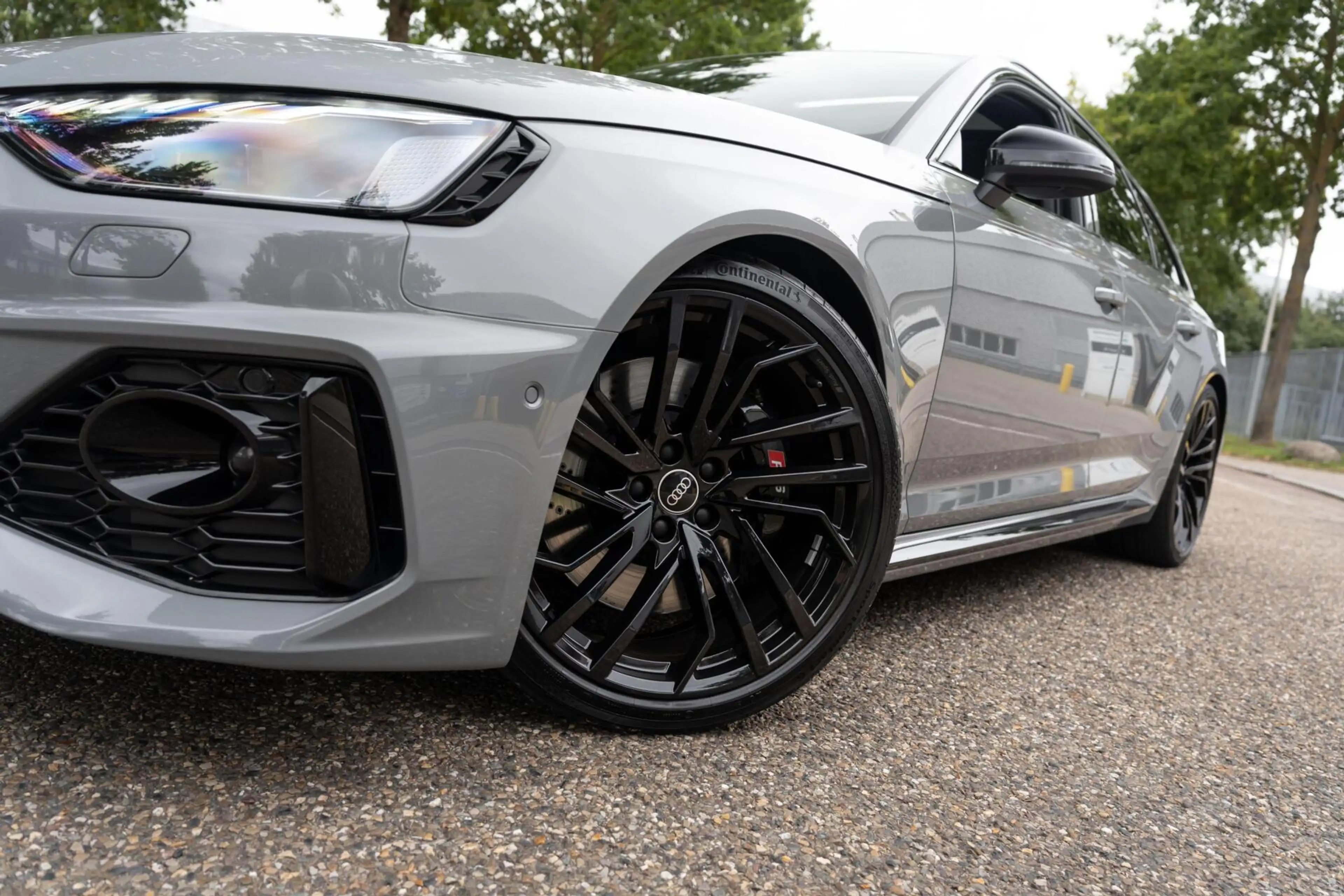 Audi RS4 Avant 2.9 TFSI RS 4 quattro competition plus — photo 15