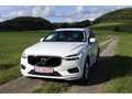 Volvo XC60 D4 AWD Momentum  AHK/IntelliSafe /Pilot As Weiß - thumbnail 15