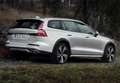 Volvo V60 Cross Country B4 Pro AWD Aut. Negro - thumbnail 27