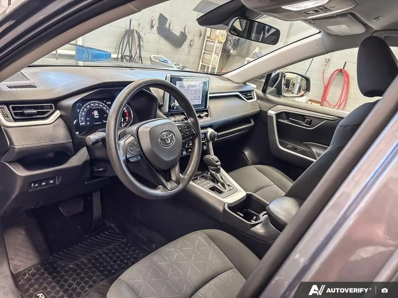 Toyota RAV 4 photo Toyota RAV 4