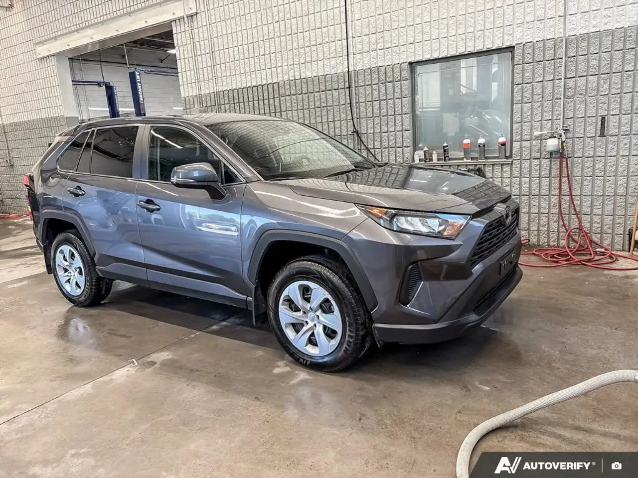 Toyota RAV 4 photo Toyota RAV 4