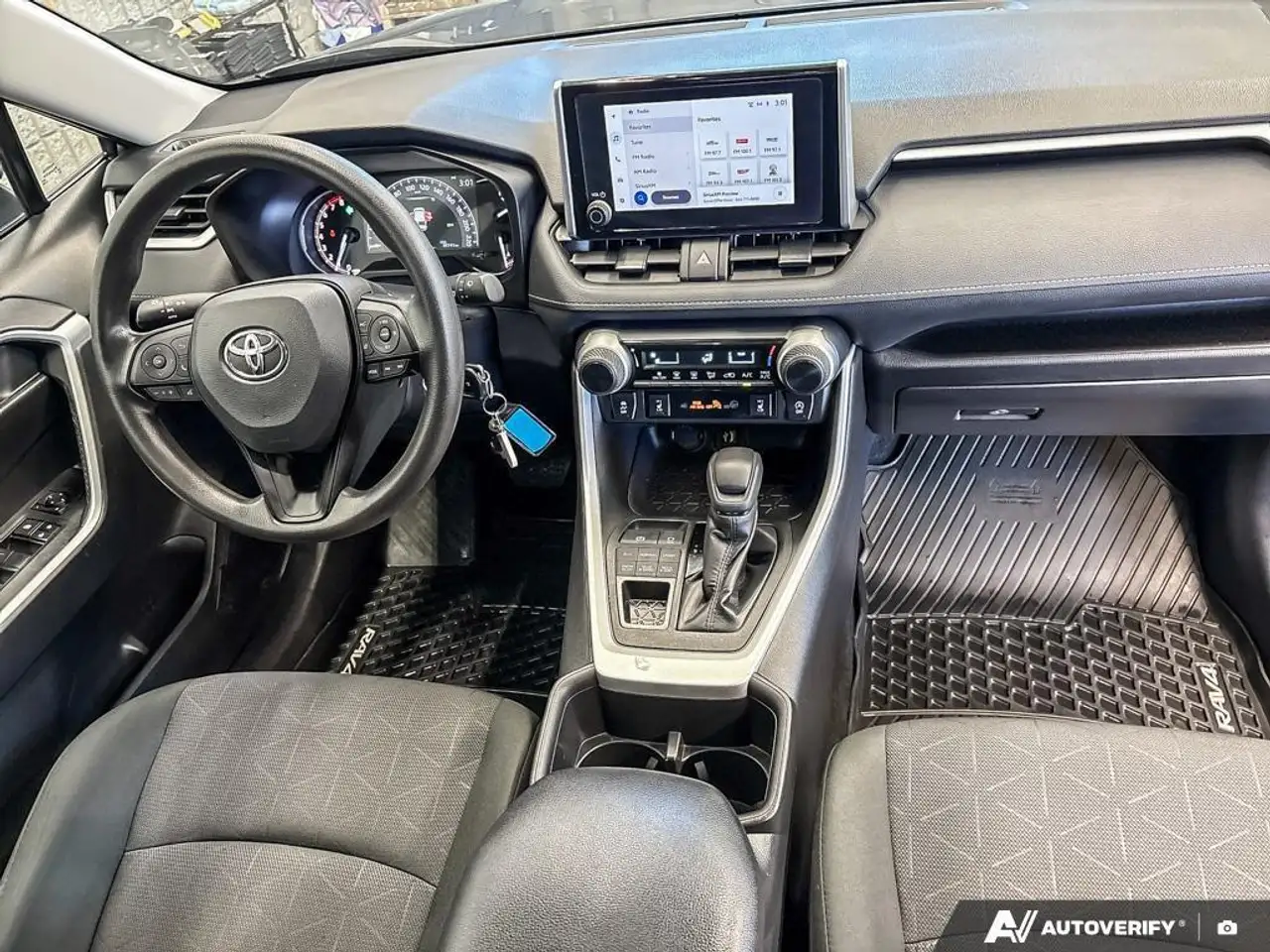 Toyota RAV 4 photo Toyota RAV 4