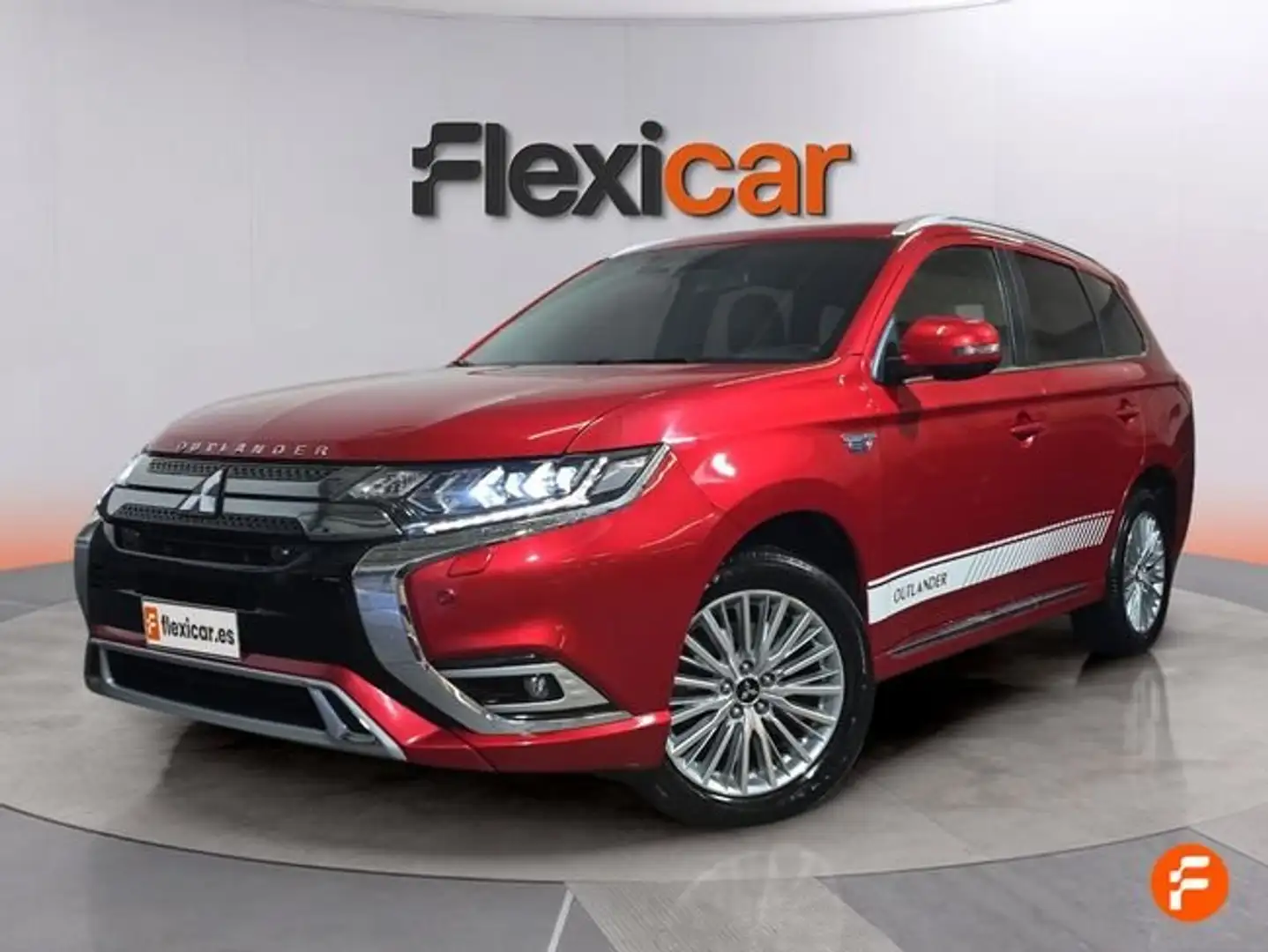 Mitsubishi Outlander PHEV Kaiteki 4WD Rojo - 2