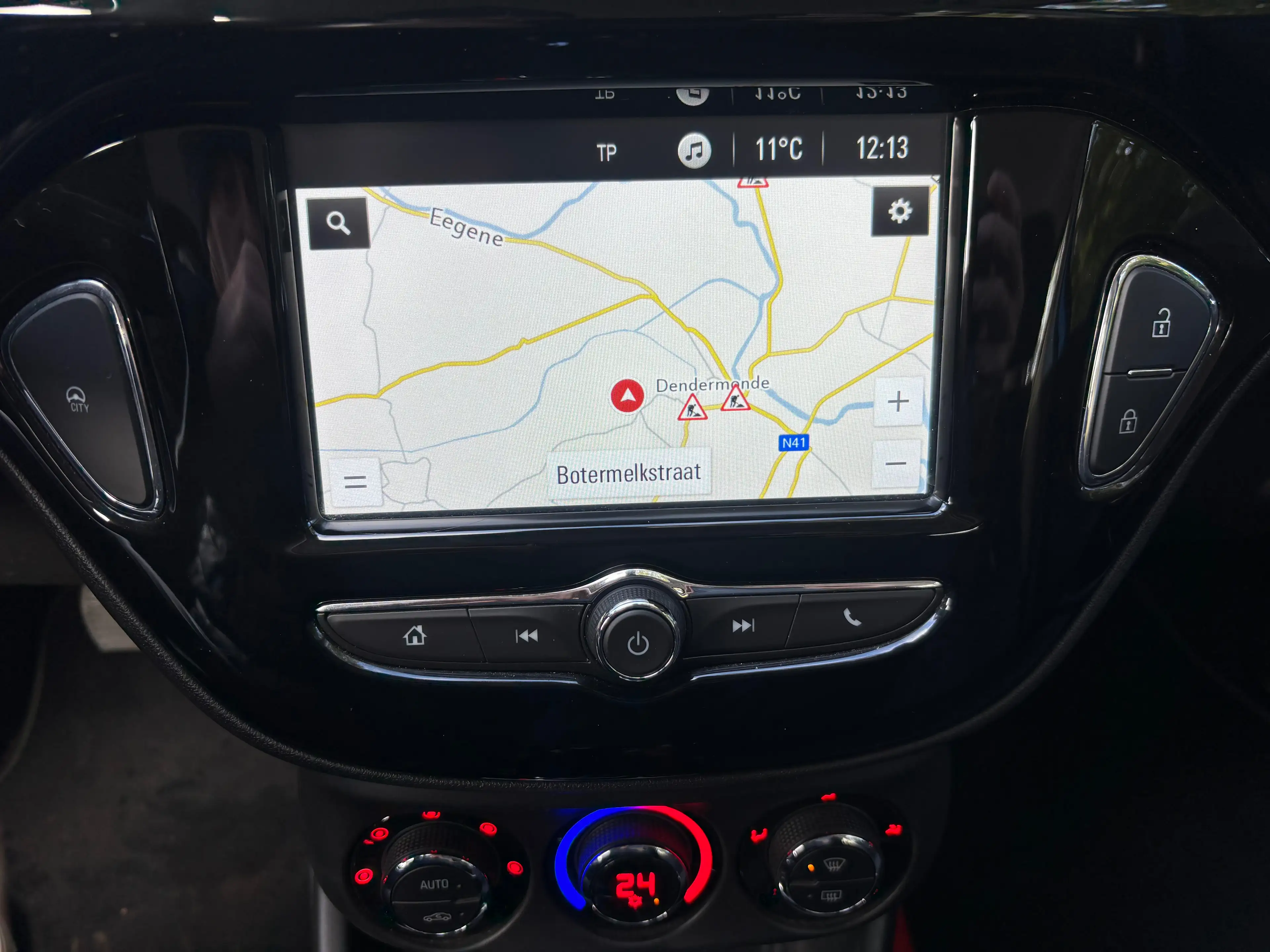 Opel Corsa Corsa 1.4i Edition (EU6.2) — photo 12