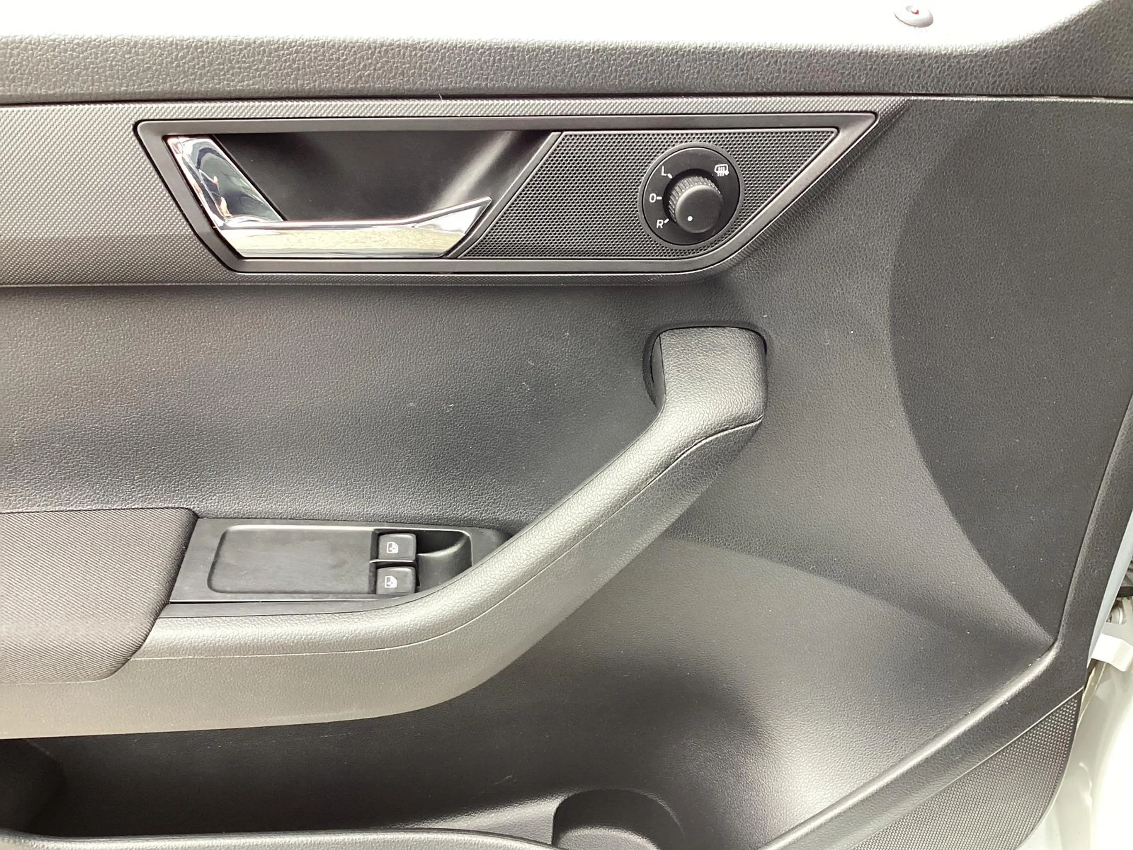 Skoda Fabia Combi 1.0 TSI Ambition/SHZ/App/Kamera/ACC — photo 14