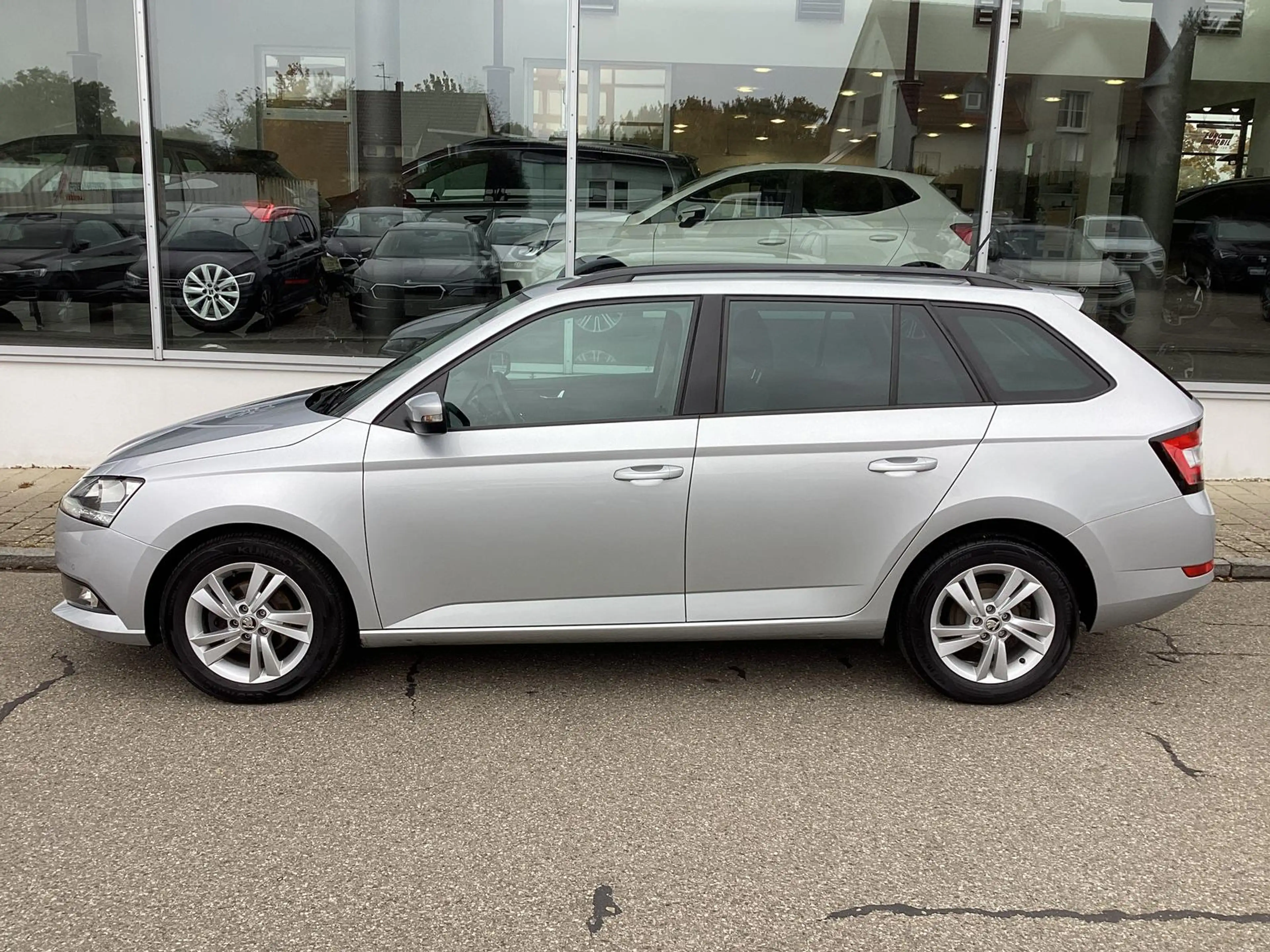 Skoda Fabia Combi 1.0 TSI Ambition/SHZ/App/Kamera/ACC — photo 3