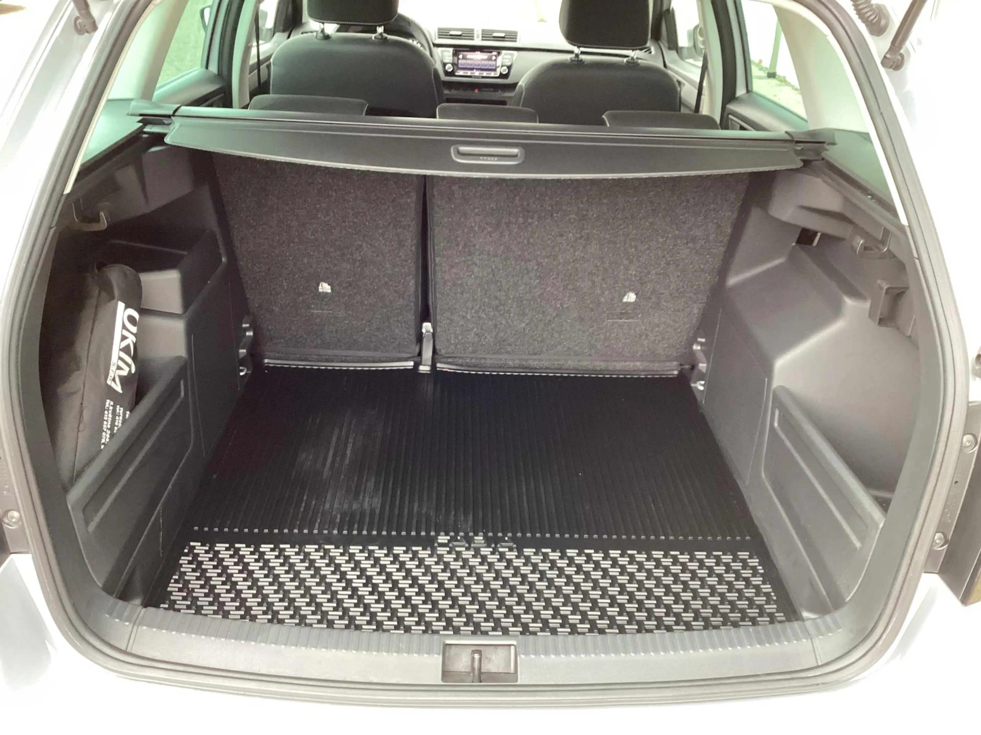 Skoda Fabia Combi 1.0 TSI Ambition/SHZ/App/Kamera/ACC — photo 15