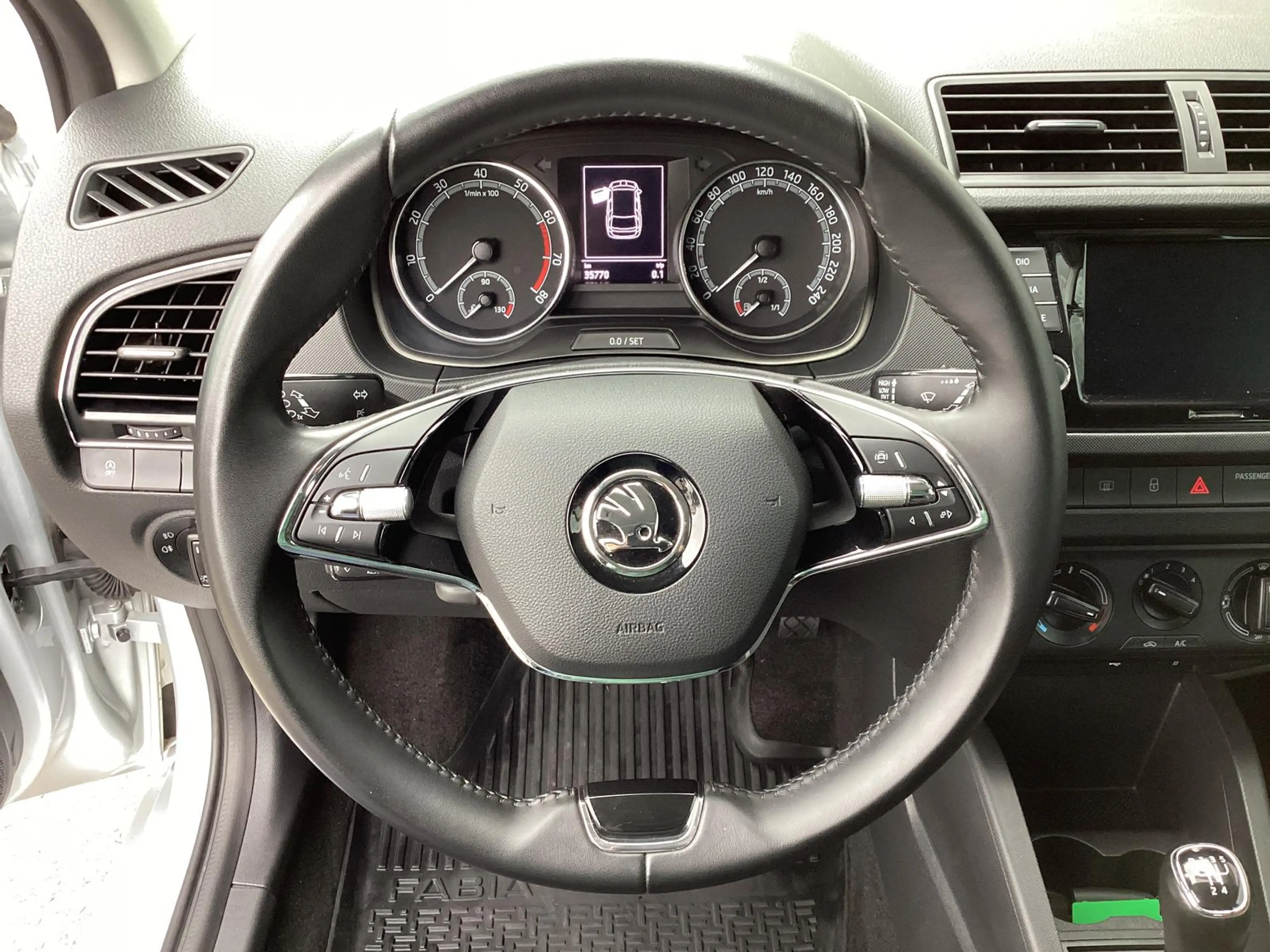 Skoda Fabia Combi 1.0 TSI Ambition/SHZ/App/Kamera/ACC — photo 7