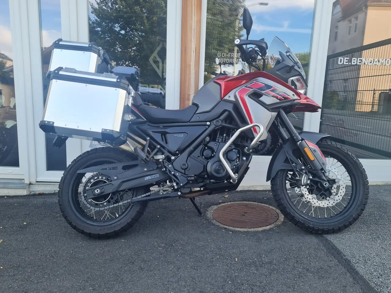 Voge 650DSX