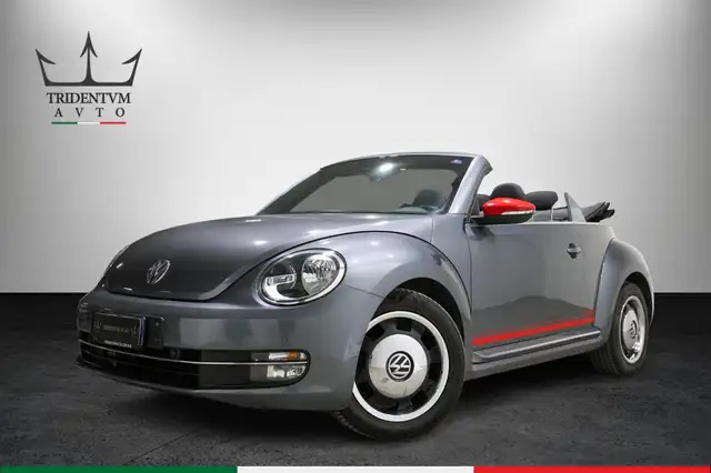 Volkswagen Maggiolino Cabrio 2.0 tdi BM Design 110cv
