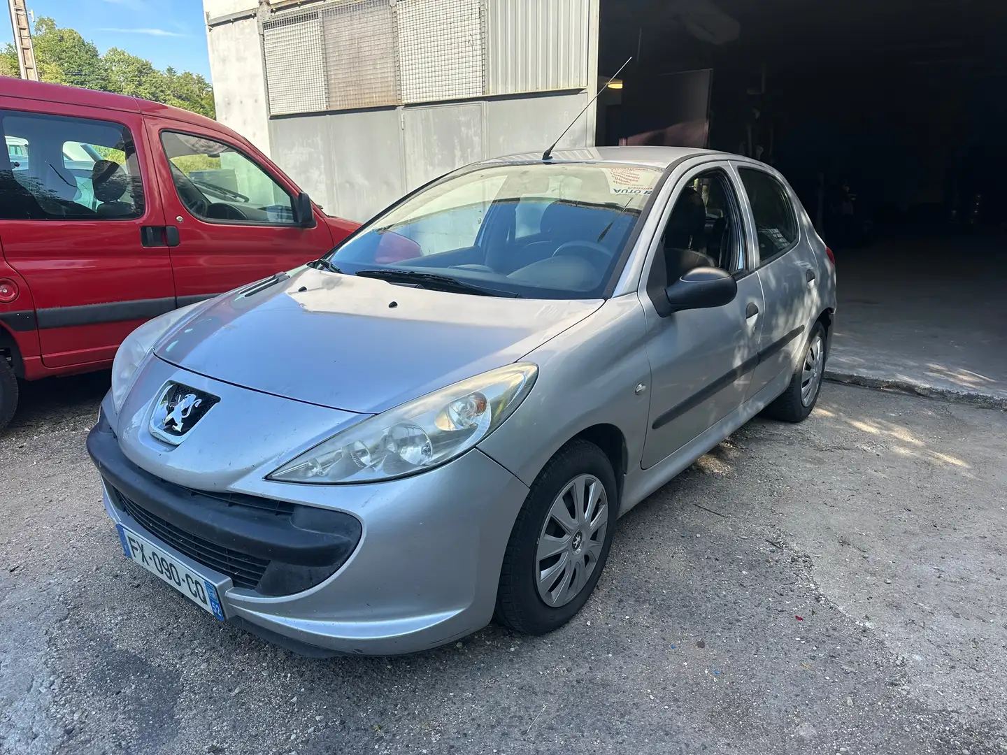 Peugeot 206 206+ 1.4 HDi 70ch FAP BLUE LION Active Argent - 1
