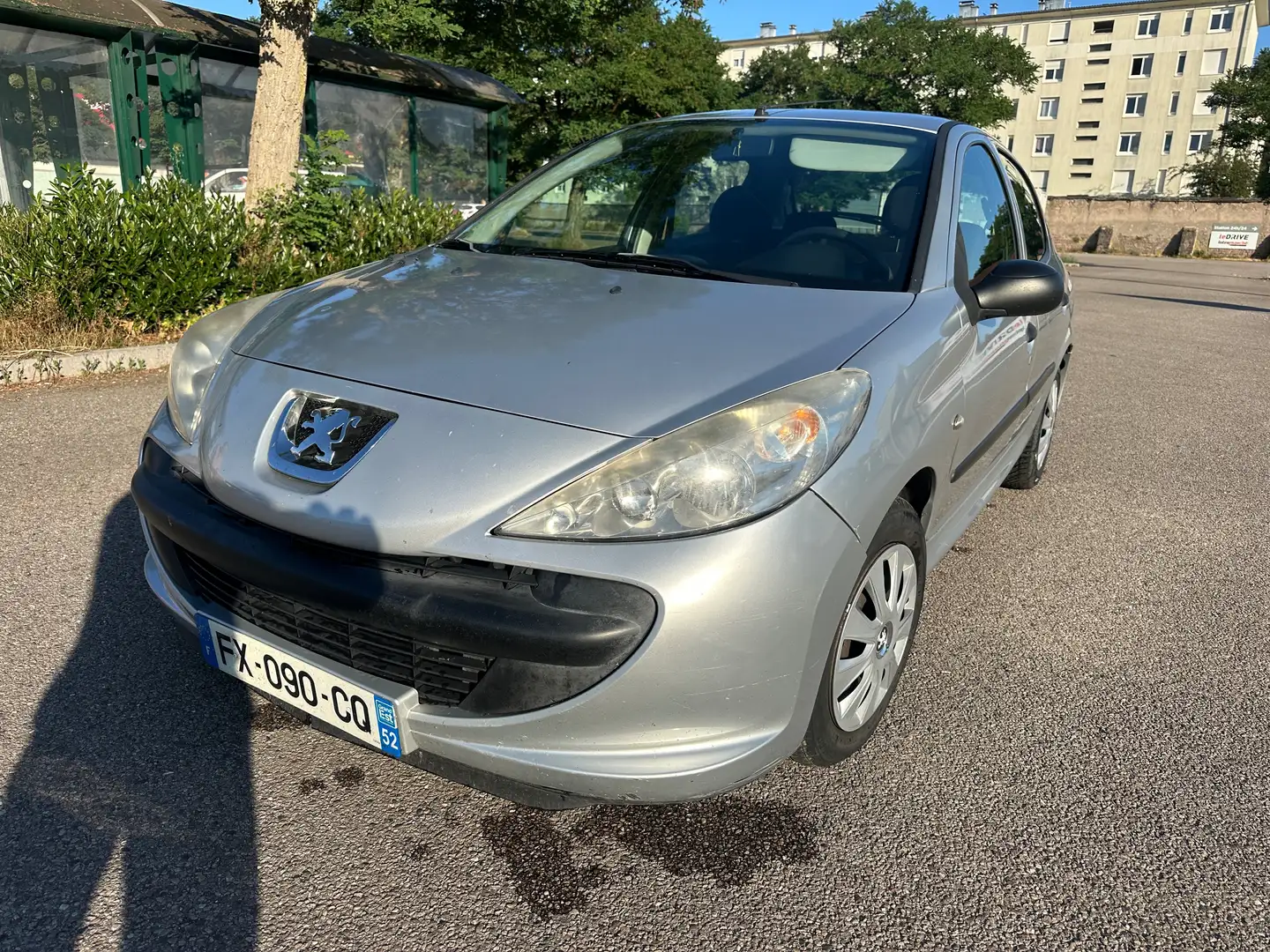 Peugeot 206 206+ 1.4 HDi 70ch FAP BLUE LION Active Argent - 2