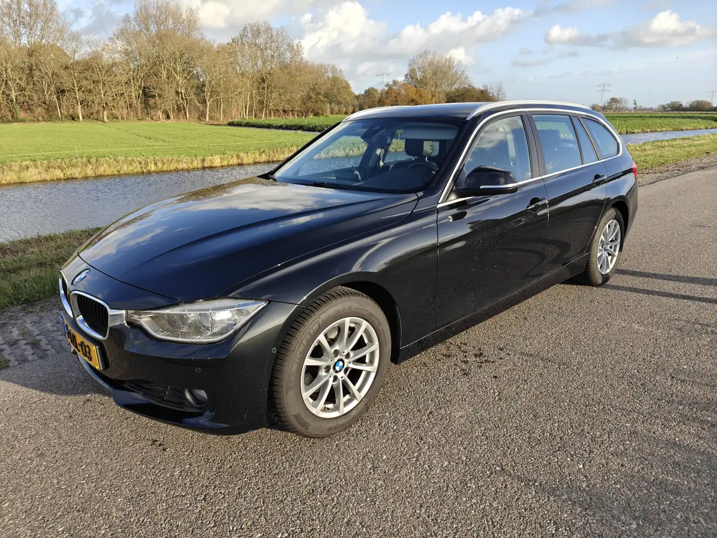 BMW 316 316 High Executive Zwart - 1