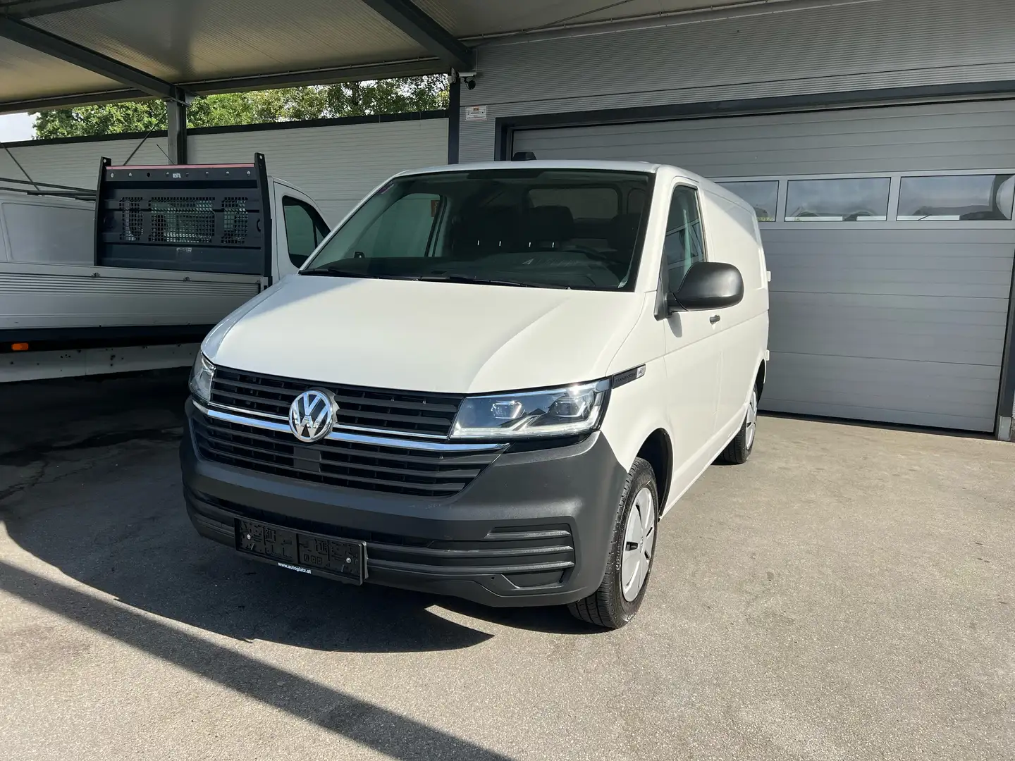 Volkswagen T6.1 Transporter Kasten 2,0 TDI LED-SCHEINWERFER/KLIMA/ZGG 3,0t Weiß - 2
