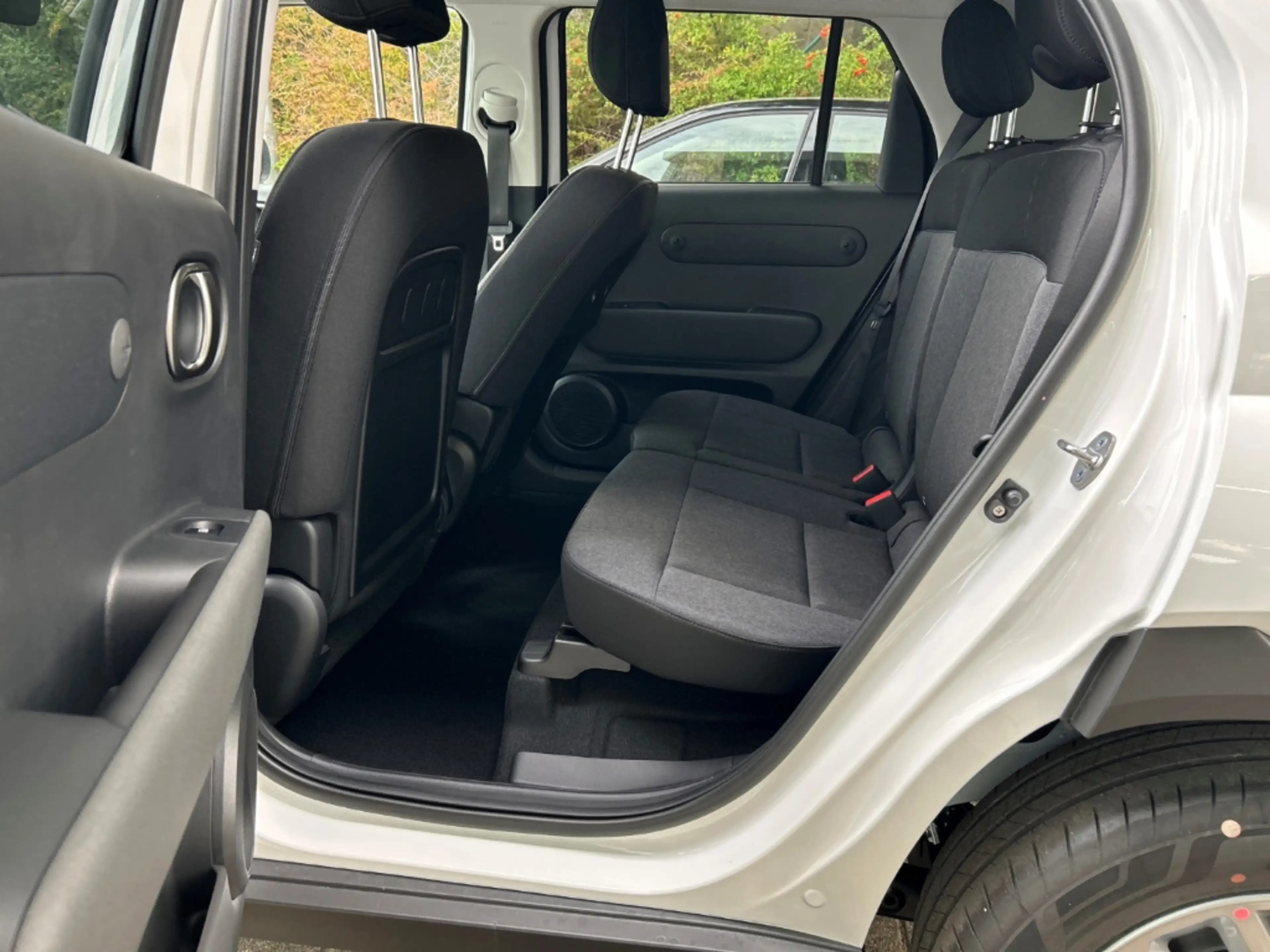 Hyundai Inster EV (MY27) 49kWh (115PS) 2WD Trend Elektro-Komfort- — photo 9