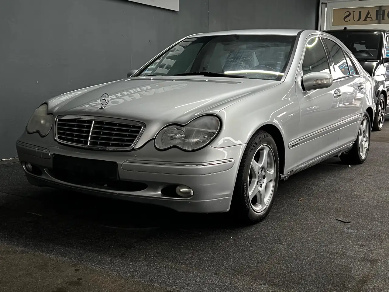 Mercedes-Benz C 240