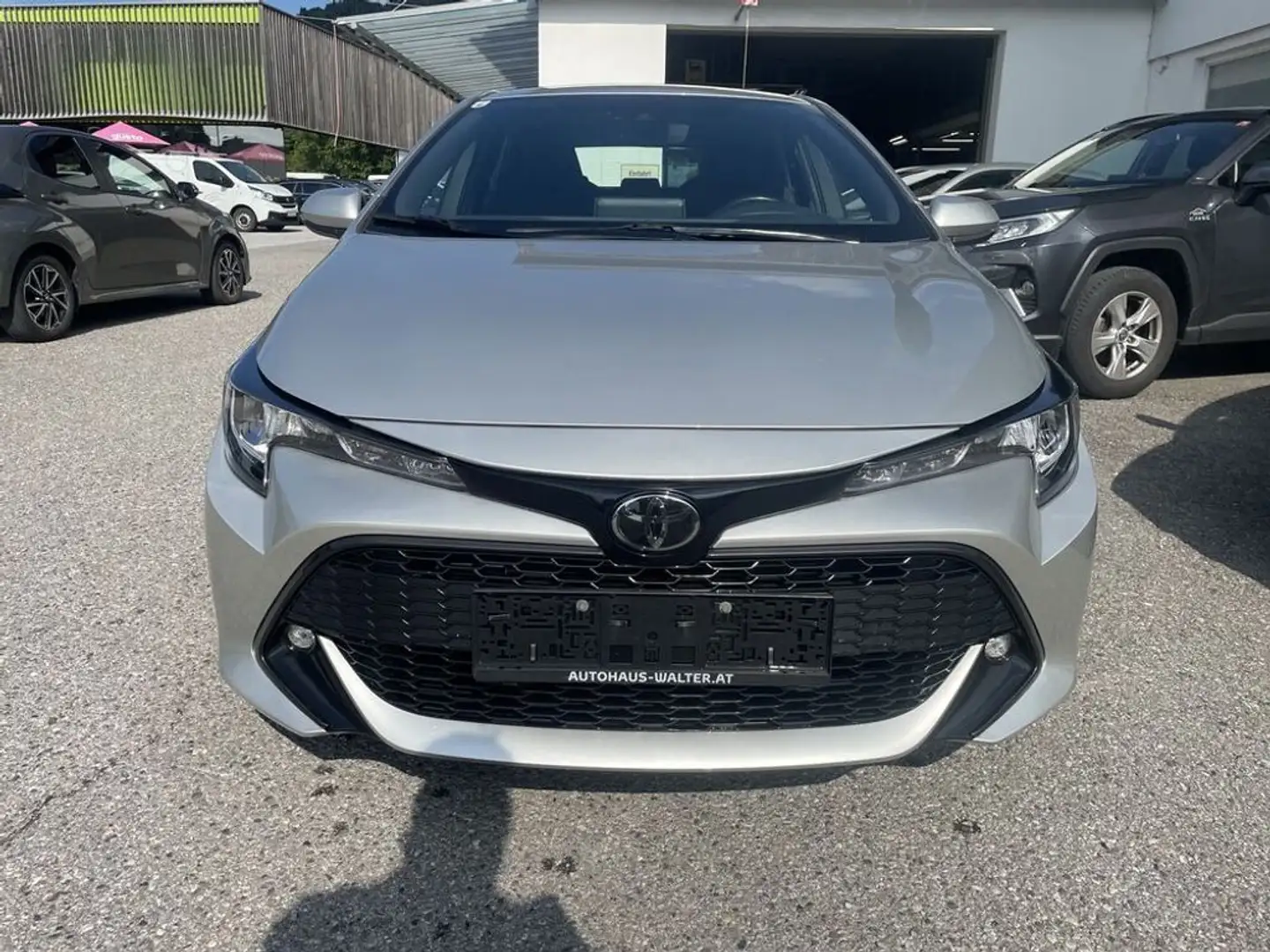 Toyota Corolla 1,2 Turbo Active Argent - 2